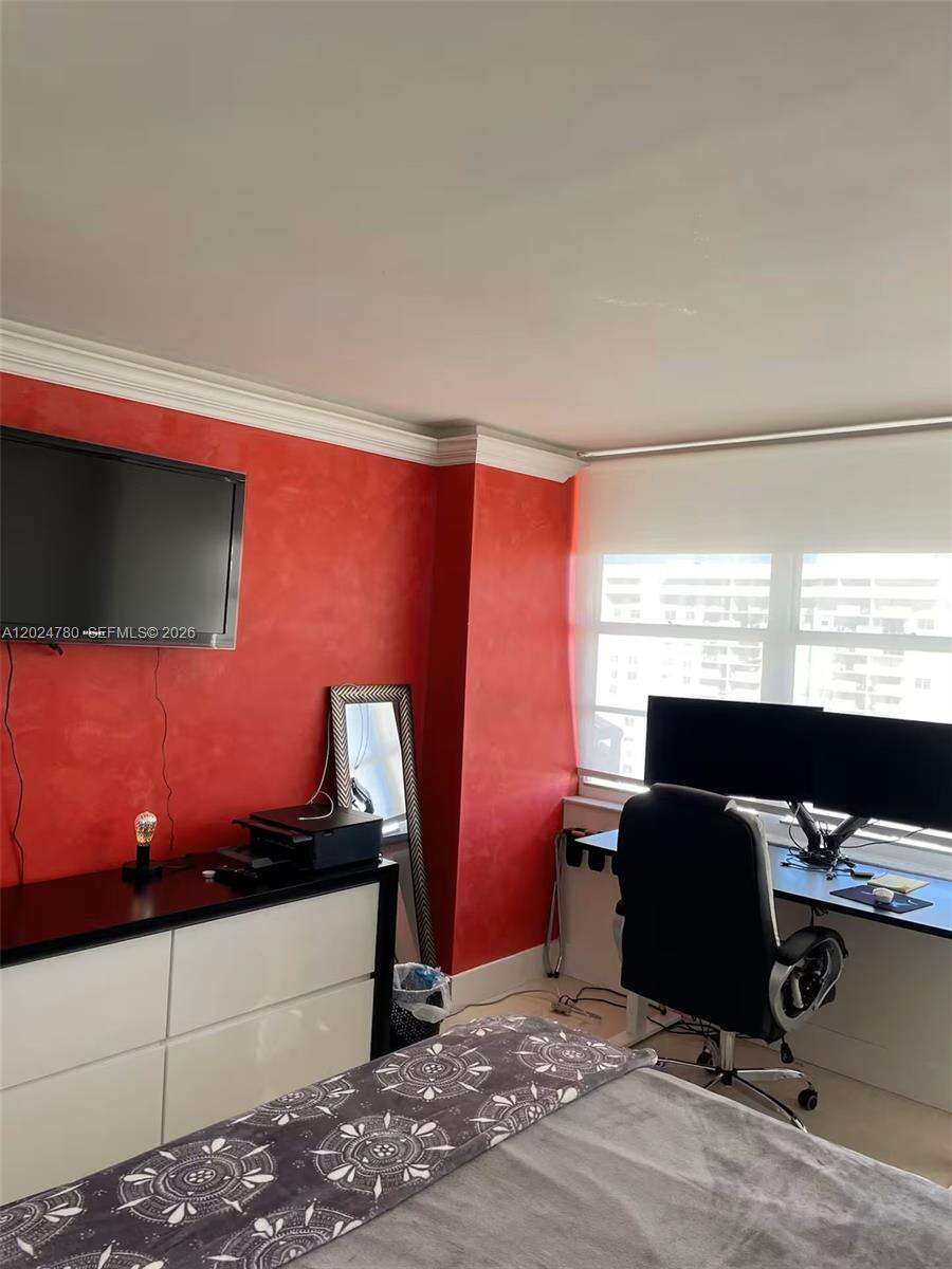 Del Prado at 18081 Biscayne Blvd, Aventura, FL 33160 - For Rent photo 23