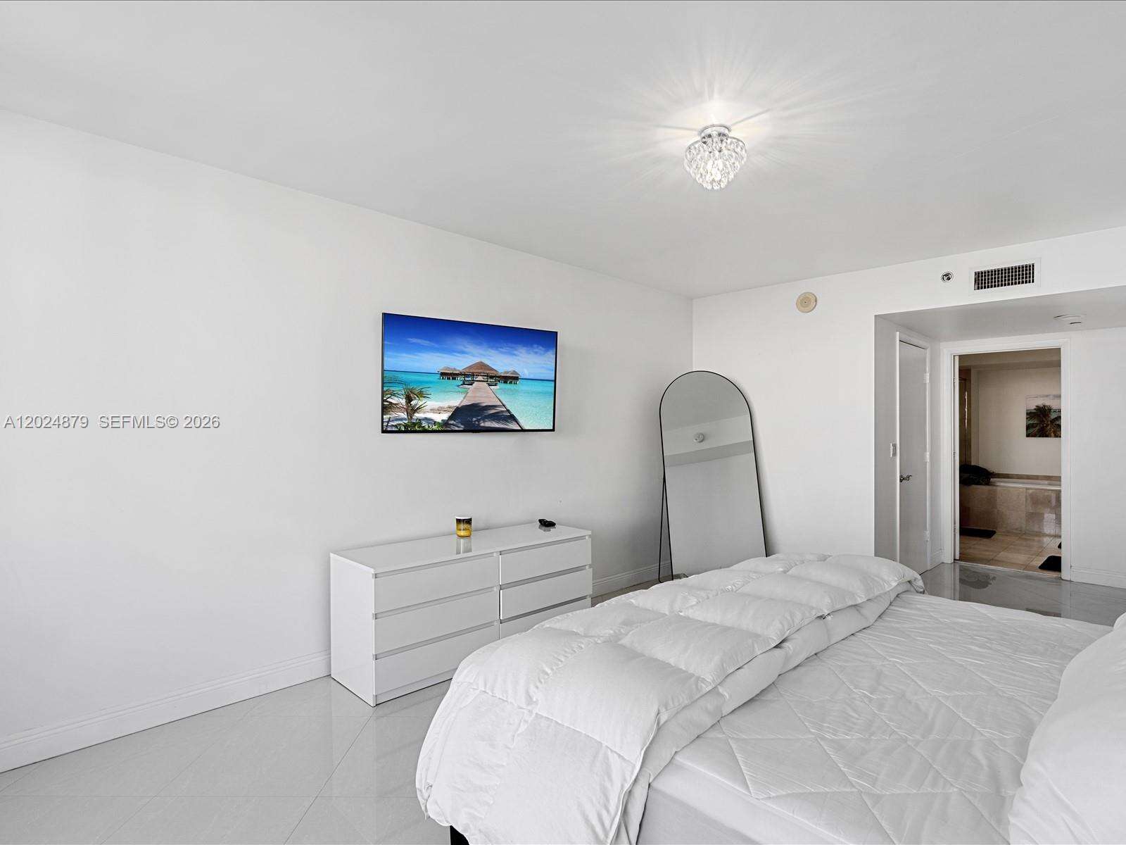 The Beach Club Two at 1830 Ocean Dr, Hallandale Beach, FL 33009 - For Rent photo 23