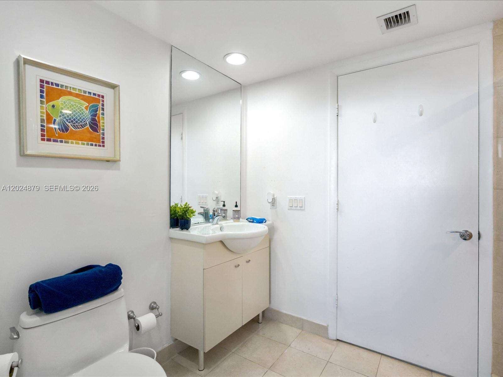 The Beach Club Two at 1830 Ocean Dr, Hallandale Beach, FL 33009 - For Rent photo 29