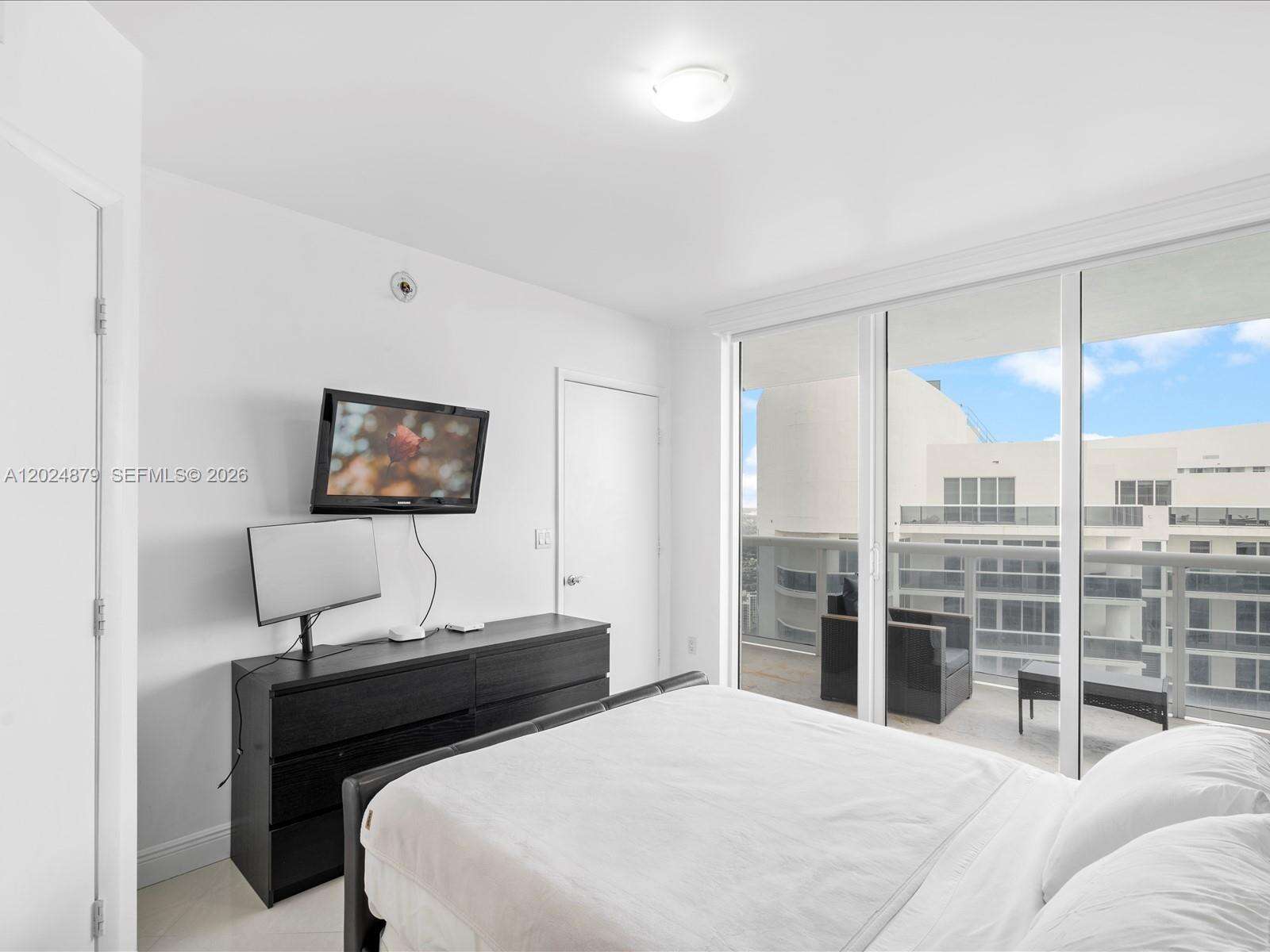 The Beach Club Two at 1830 Ocean Dr, Hallandale Beach, FL 33009 - For Rent photo 52
