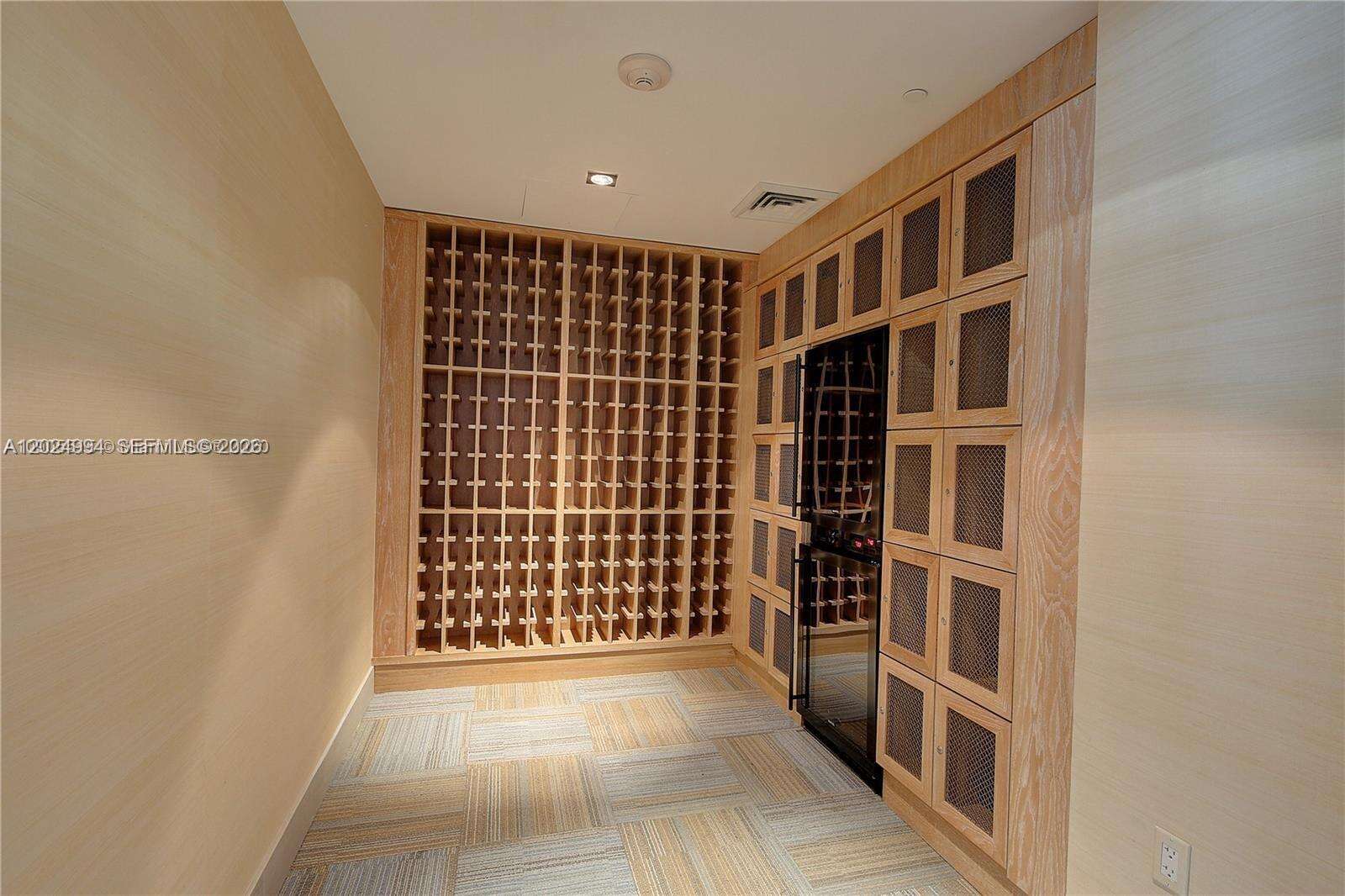 The Plaza On Brickell East at 950 Brickell Bay Dr, Miami, FL 33131 - For Rent photo 27