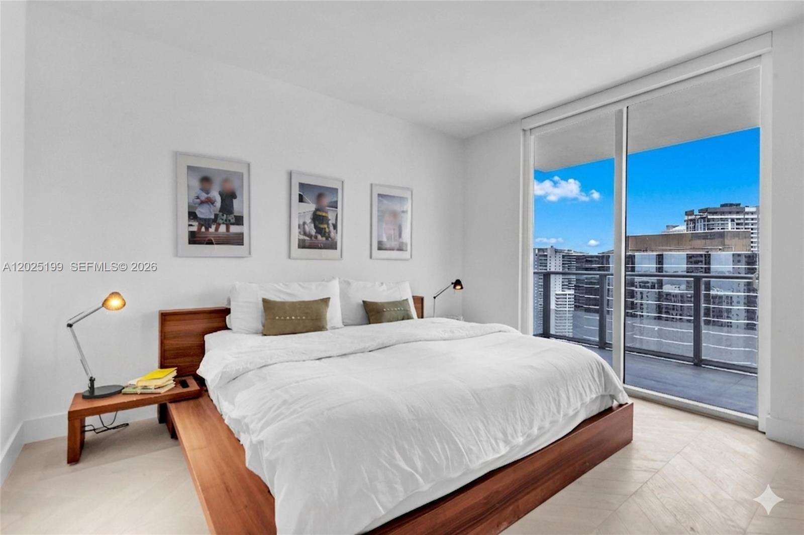 Brickell House at 1300 Brickell Bay Dr, Miami, FL 33131 - For Rent photo 18