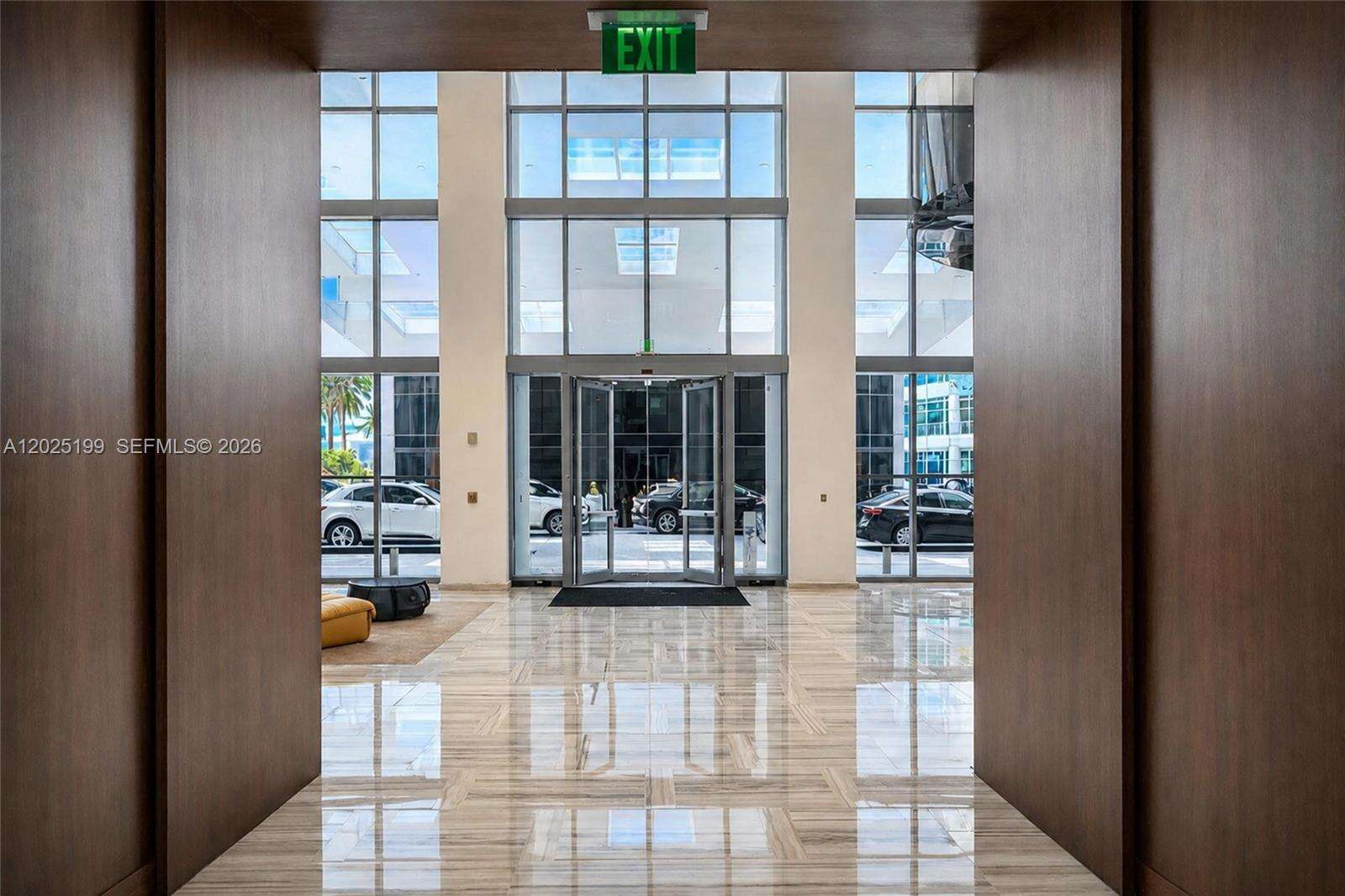 Brickell House at 1300 Brickell Bay Dr, Miami, FL 33131 - For Rent photo 29