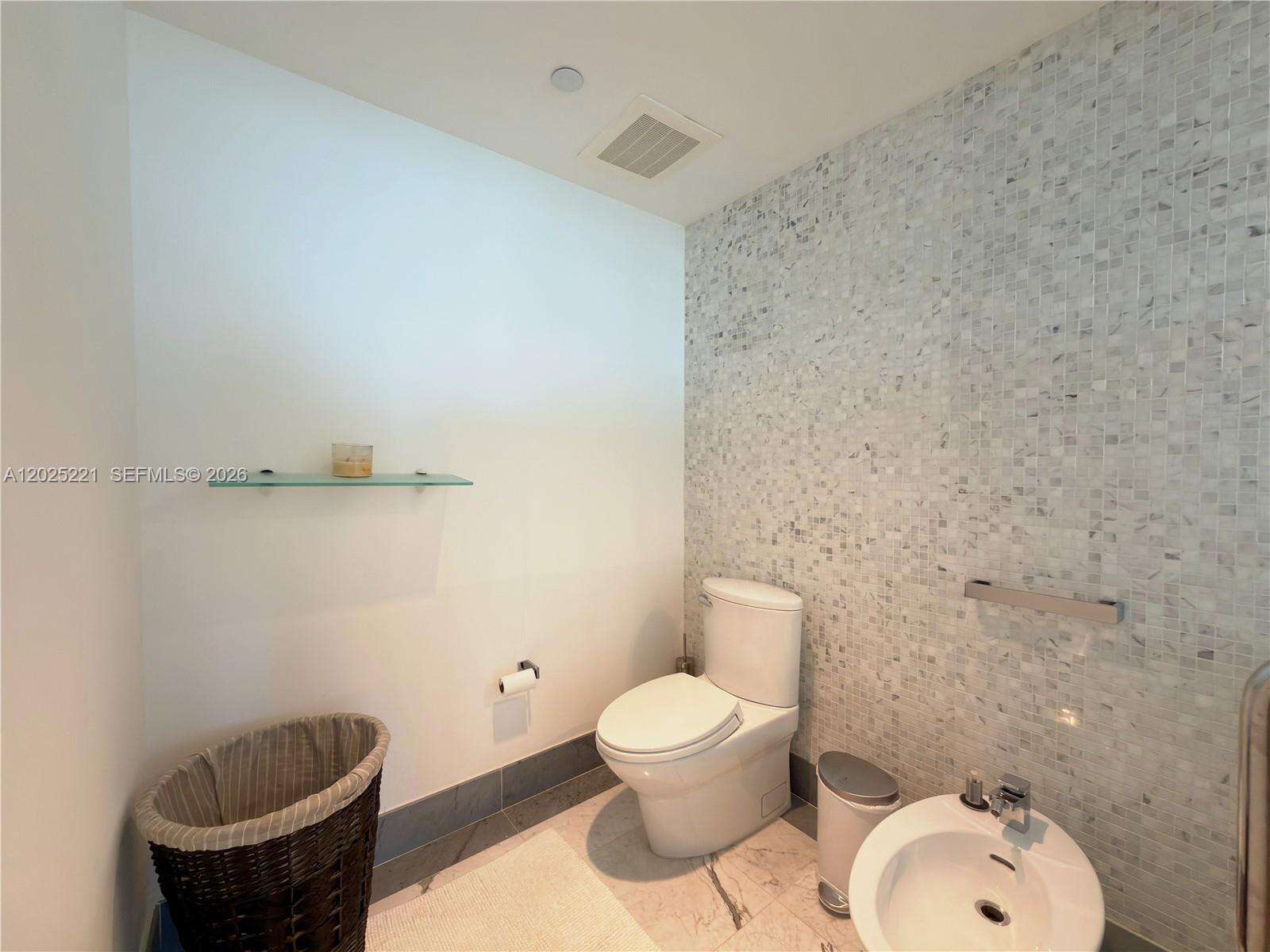 Epic Residences at 200 Biscayne Blvd Way, Miami, FL 33131 - For Rent photo 13