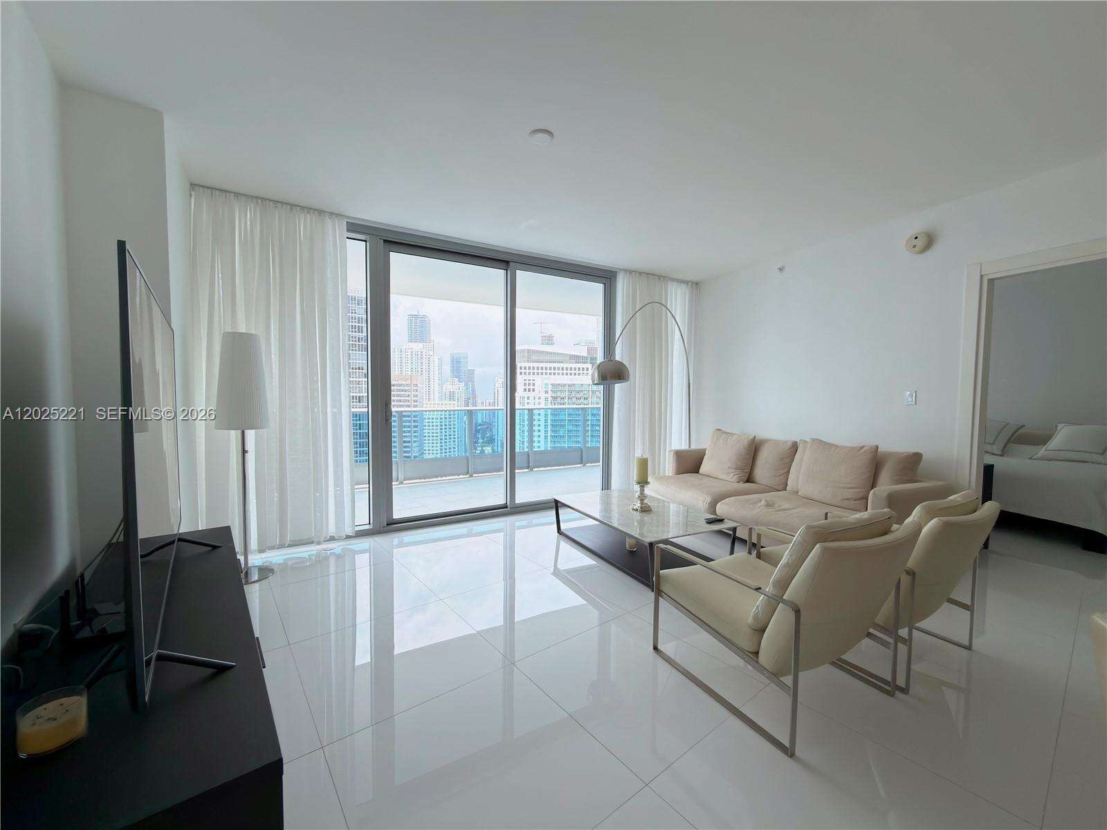 Epic Residences at 200 Biscayne Blvd Way, Miami, FL 33131 - For Rent photo 6