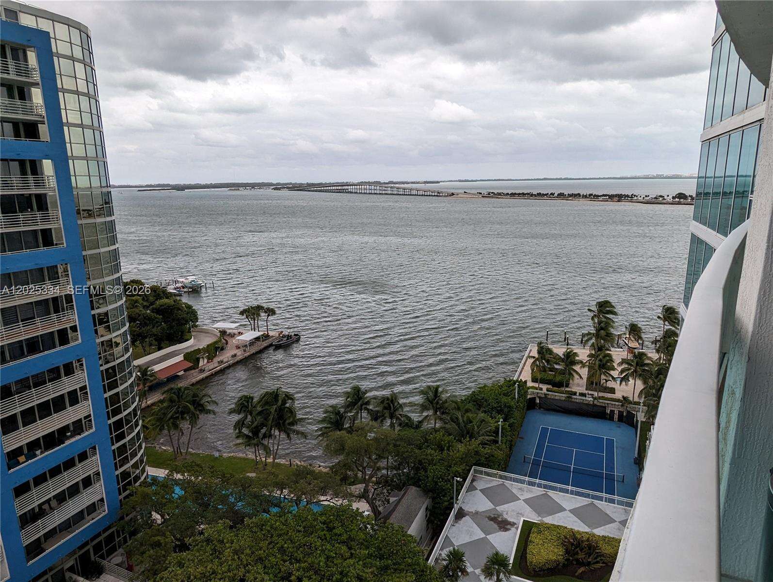 Skyline On Brickell at 2101 Brickell Ave, Miami, FL 33129 - For Rent photo 11