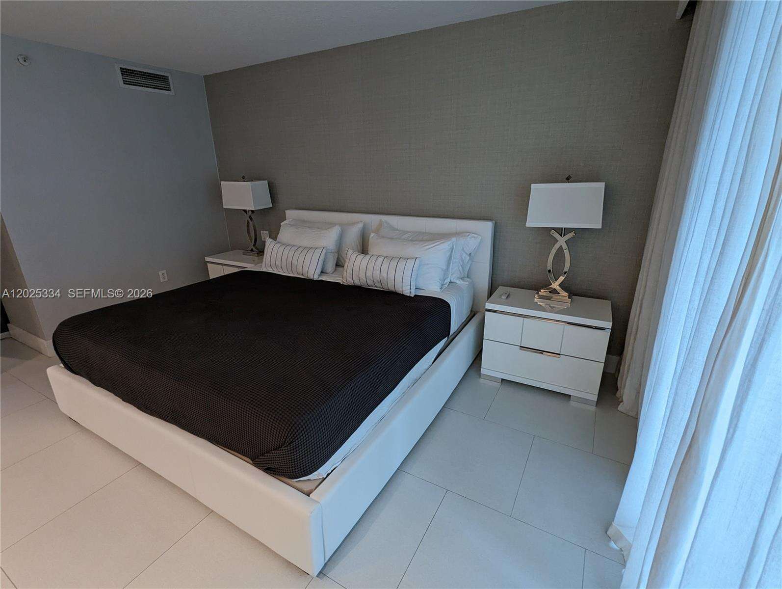 Skyline On Brickell at 2101 Brickell Ave, Miami, FL 33129 - For Rent photo 5