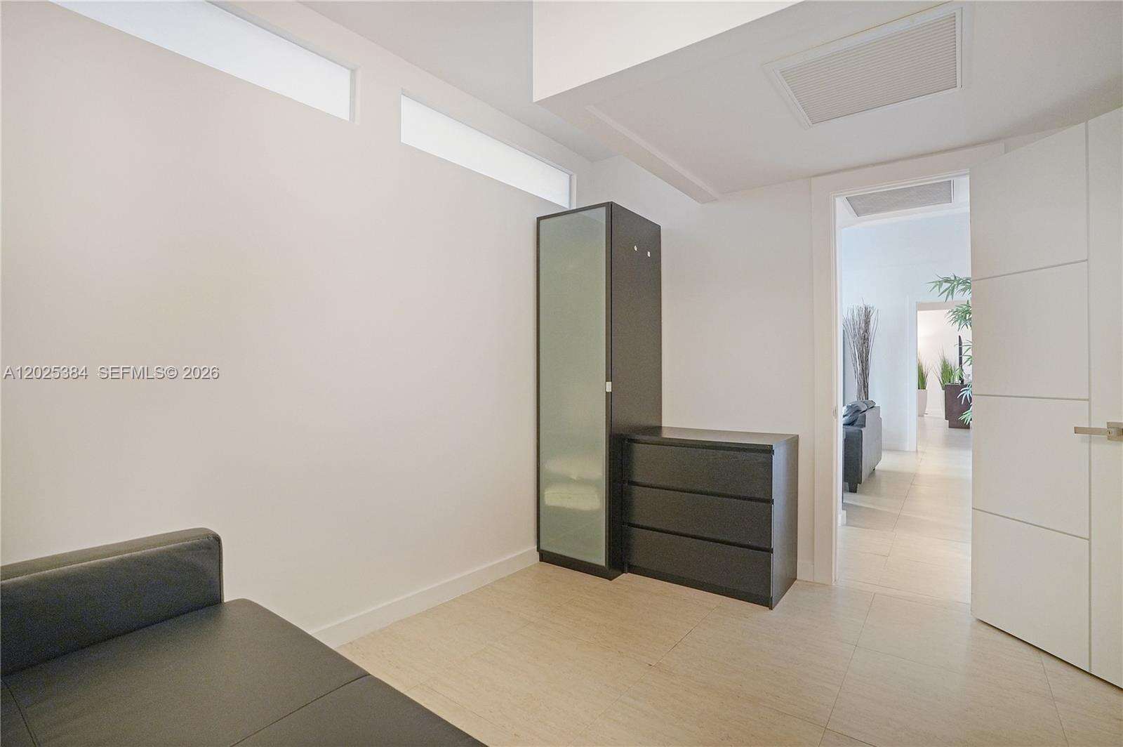 Sian Ocean Residences at 4001 Ocean Dr, Hollywood, FL 33019 - For Rent photo 20