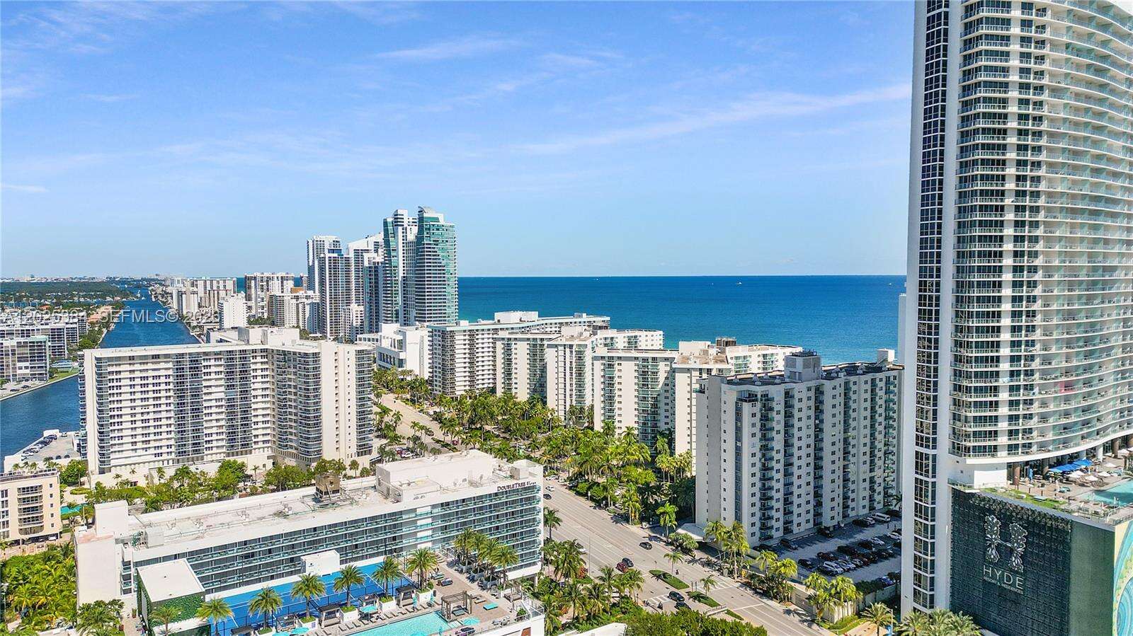 Sian Ocean Residences at 4001 Ocean Dr, Hollywood, FL 33019 - For Rent photo 35