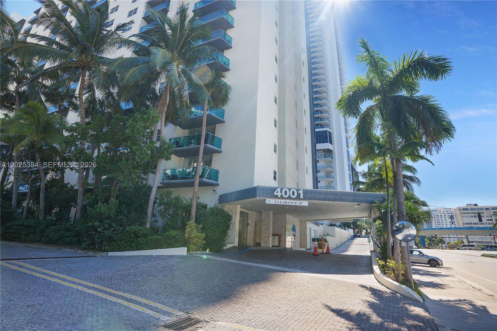 Sian Ocean Residences at 4001 Ocean Dr, Hollywood, FL 33019 - For Rent photo 39