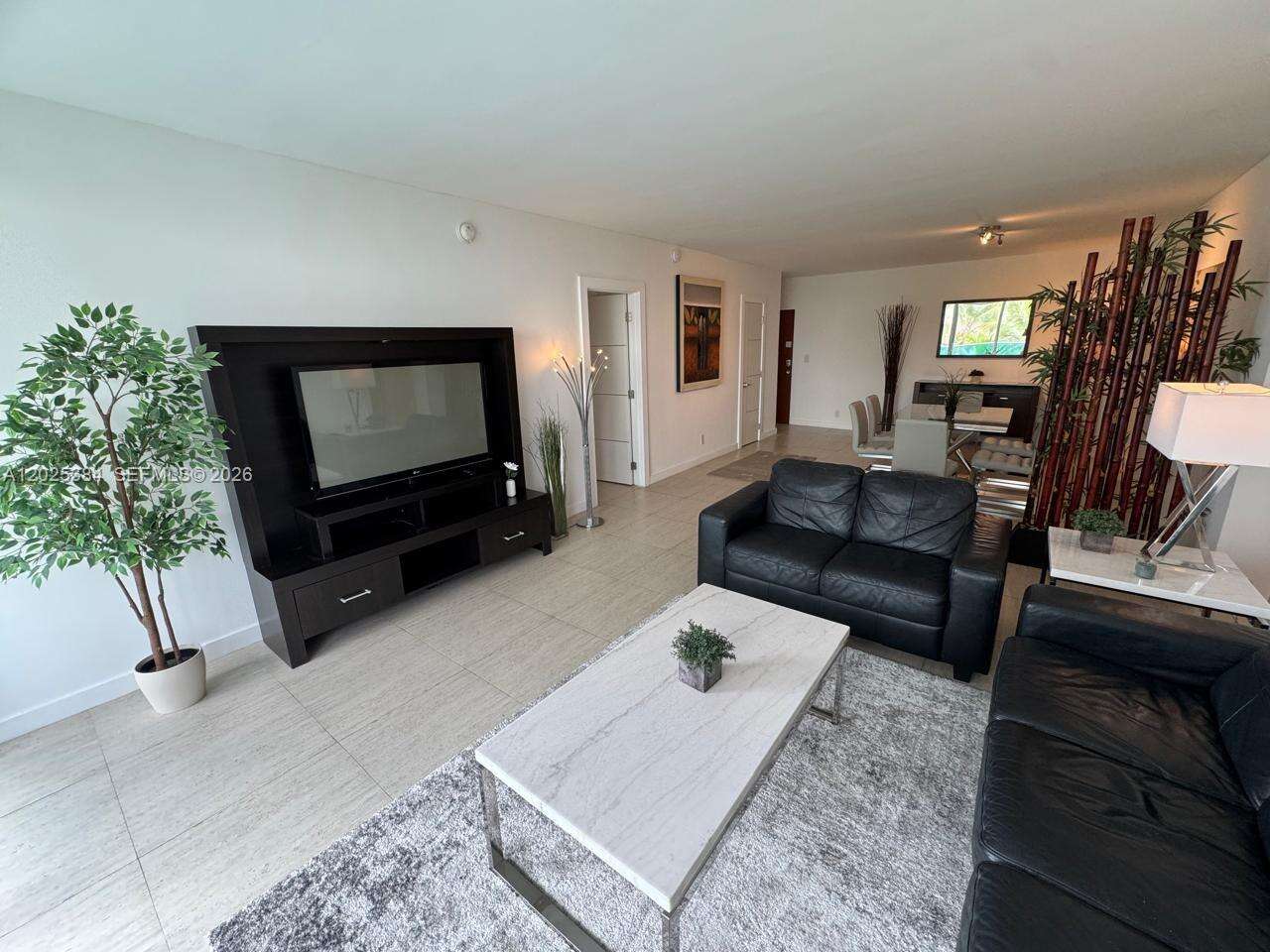 Sian Ocean Residences at 4001 Ocean Dr, Hollywood, FL 33019 - For Rent photo 48