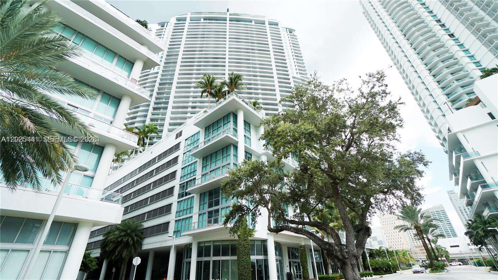 The Ivy at 90 3 St, Miami, FL 33130 - For Rent photo 1