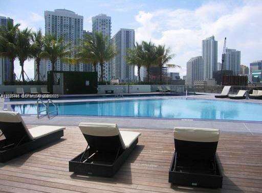 The Ivy at 90 3 St, Miami, FL 33130 - For Rent photo 3