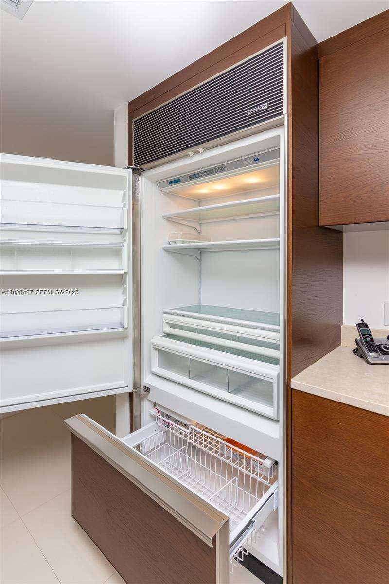 Icon Brickell 3 at 485 Brickell Ave, Miami, FL 33131 - For Rent photo 9