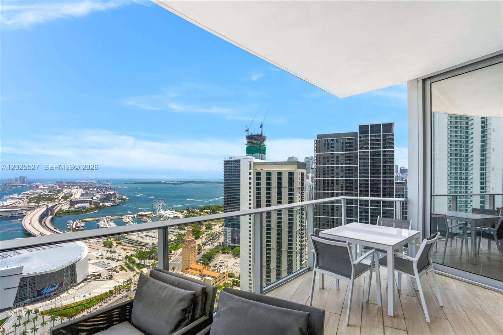 Paramount Miami Worldcenter at 851 1 Ave, Miami, FL 33132 - For Rent photo 12