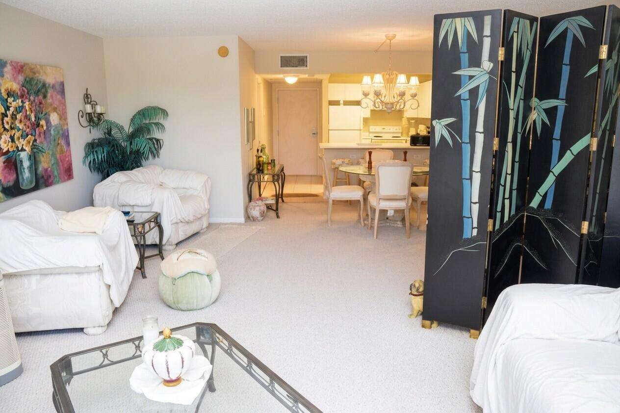 Roney Palace at 2301 Collins, Miami Beach, FL 33139 - For Rent photo 3