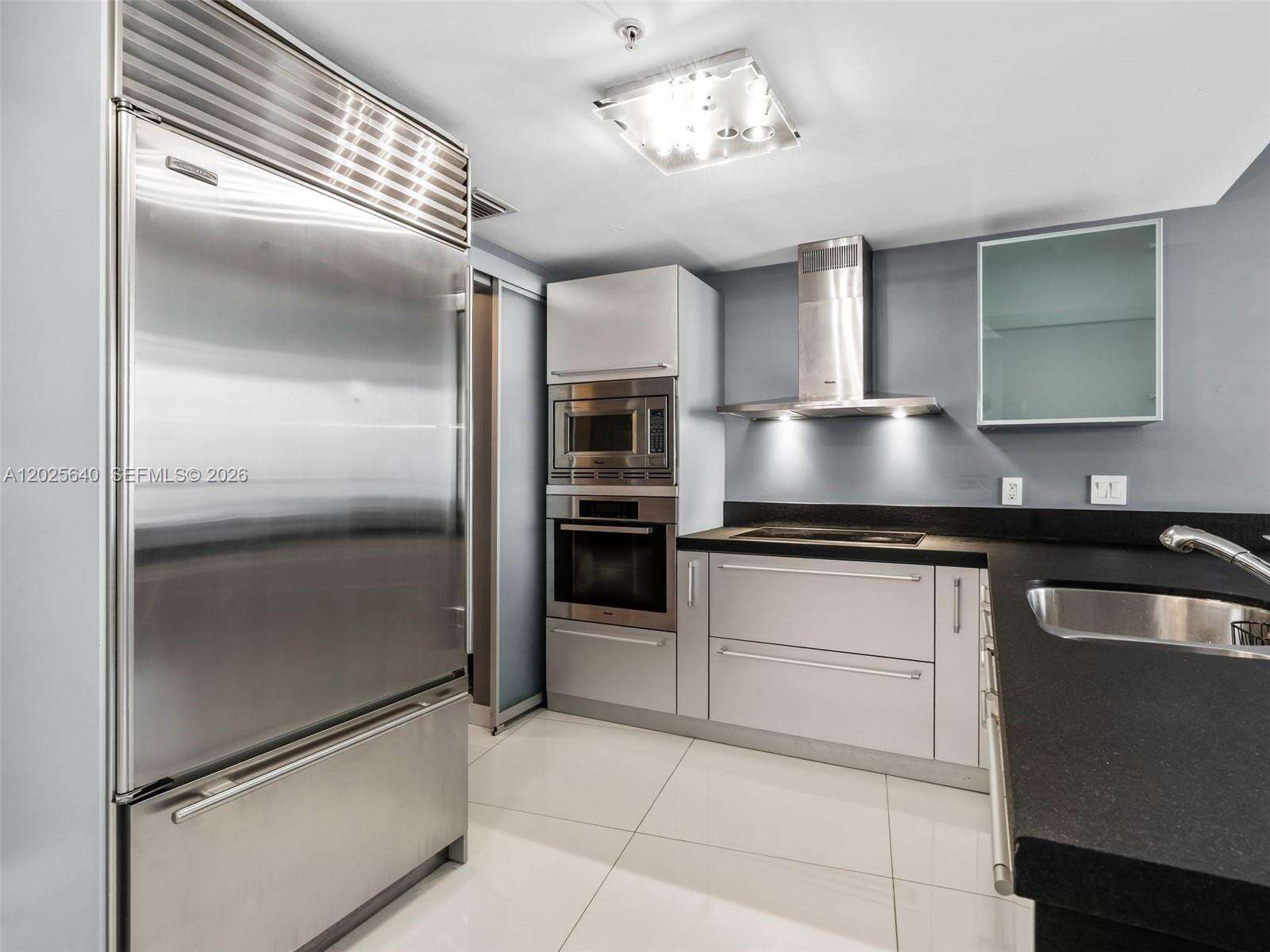 Trump Royale at 18201 Collins Ave, Sunny Isles Beach, FL 33160 - For Rent photo 5