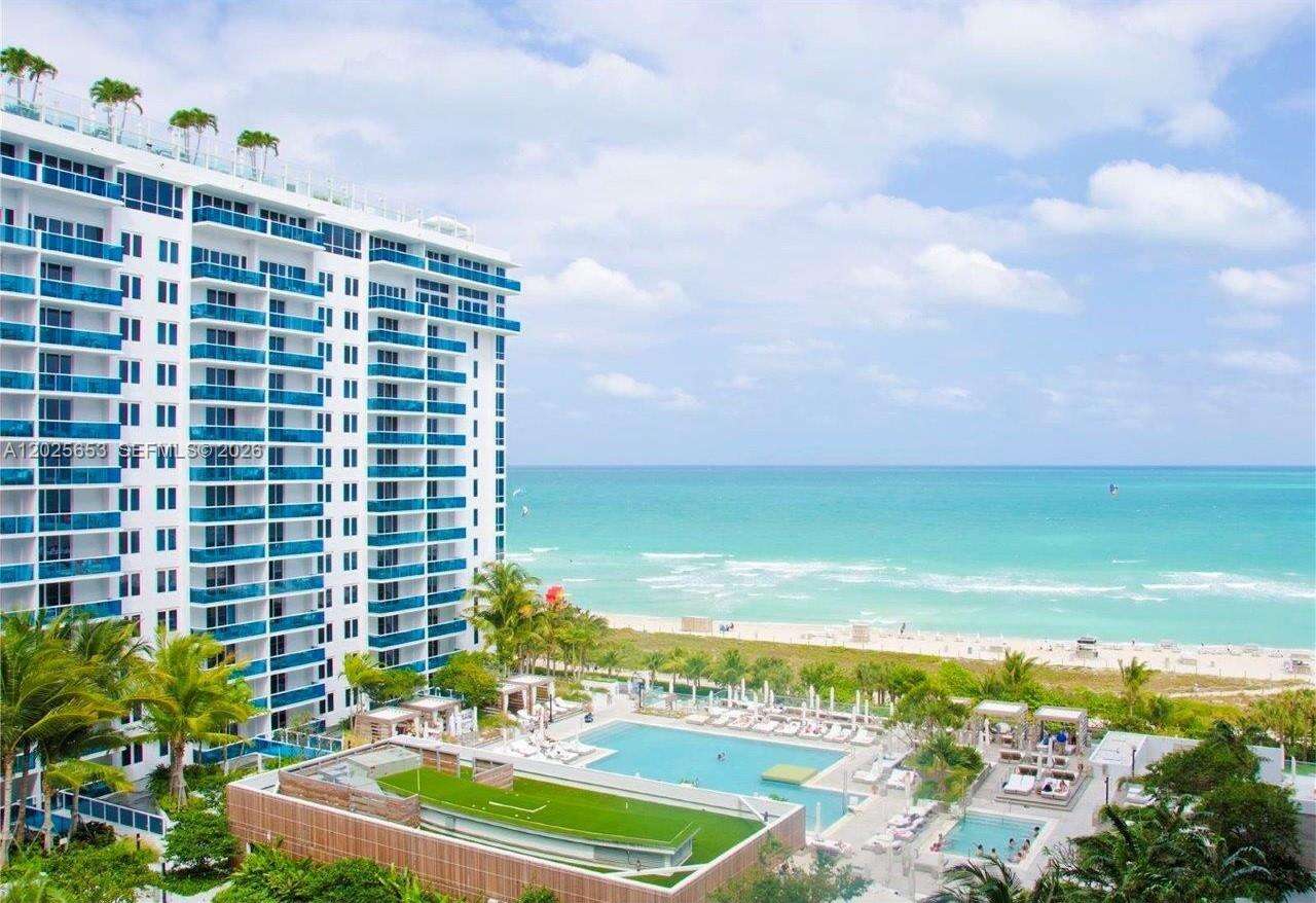 Roney Palace at 2301 Collins Ave, Miami Beach, FL 33139 - Out Of market photo 1