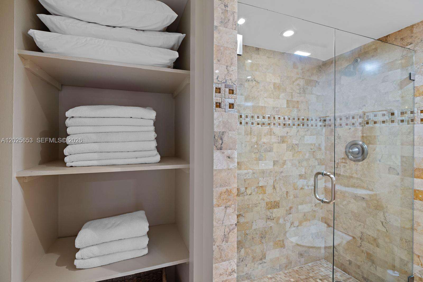 Roney Palace at 2301 Collins Ave, Miami Beach, FL 33139 - Out Of market photo 16