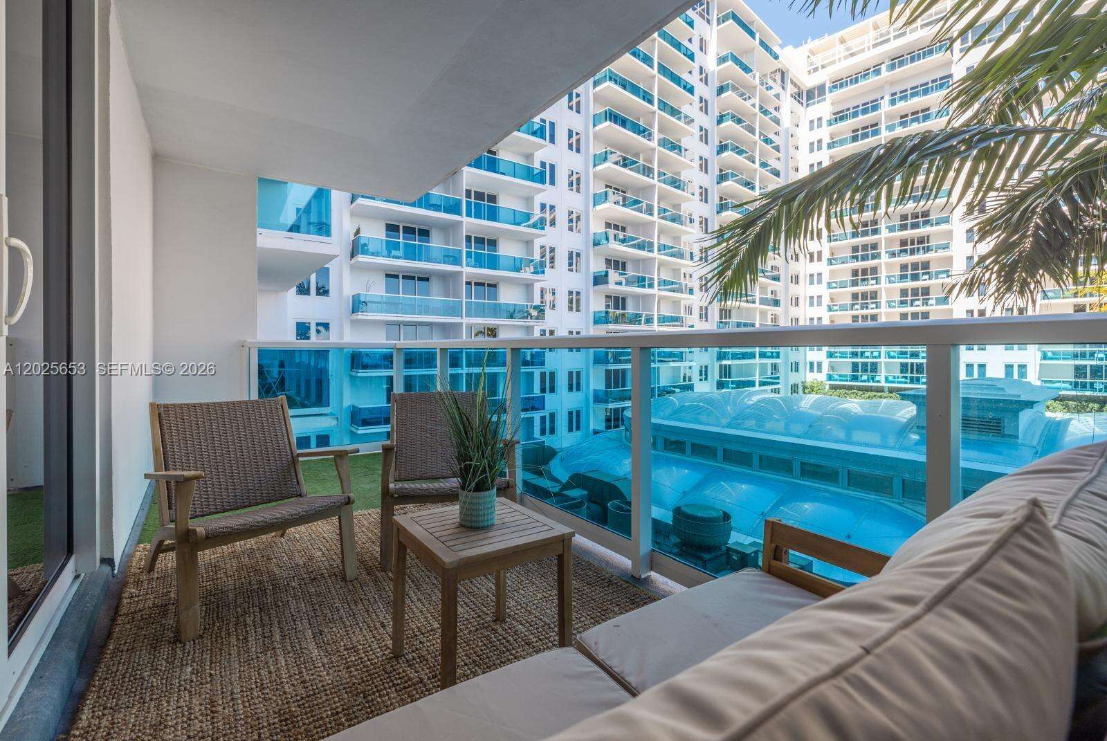 Roney Palace at 2301 Collins Ave, Miami Beach, FL 33139 - Out Of market photo 18