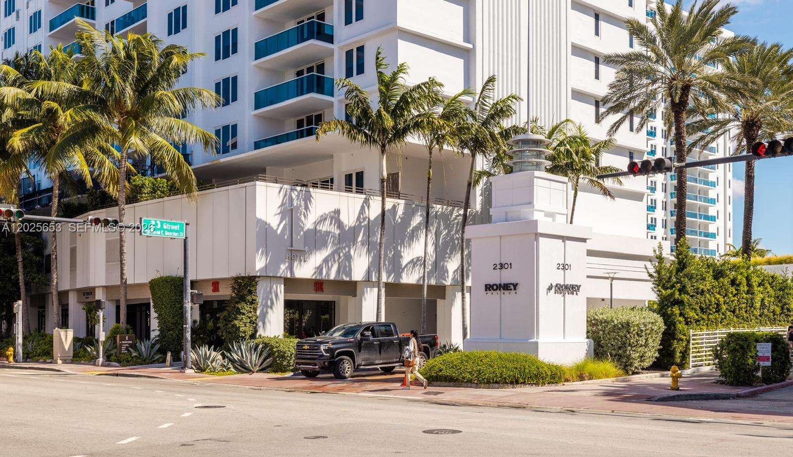 Roney Palace at 2301 Collins Ave, Miami Beach, FL 33139 - Out Of market photo 26