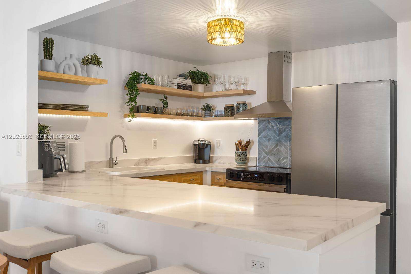 Roney Palace at 2301 Collins Ave, Miami Beach, FL 33139 - Out Of market photo 27