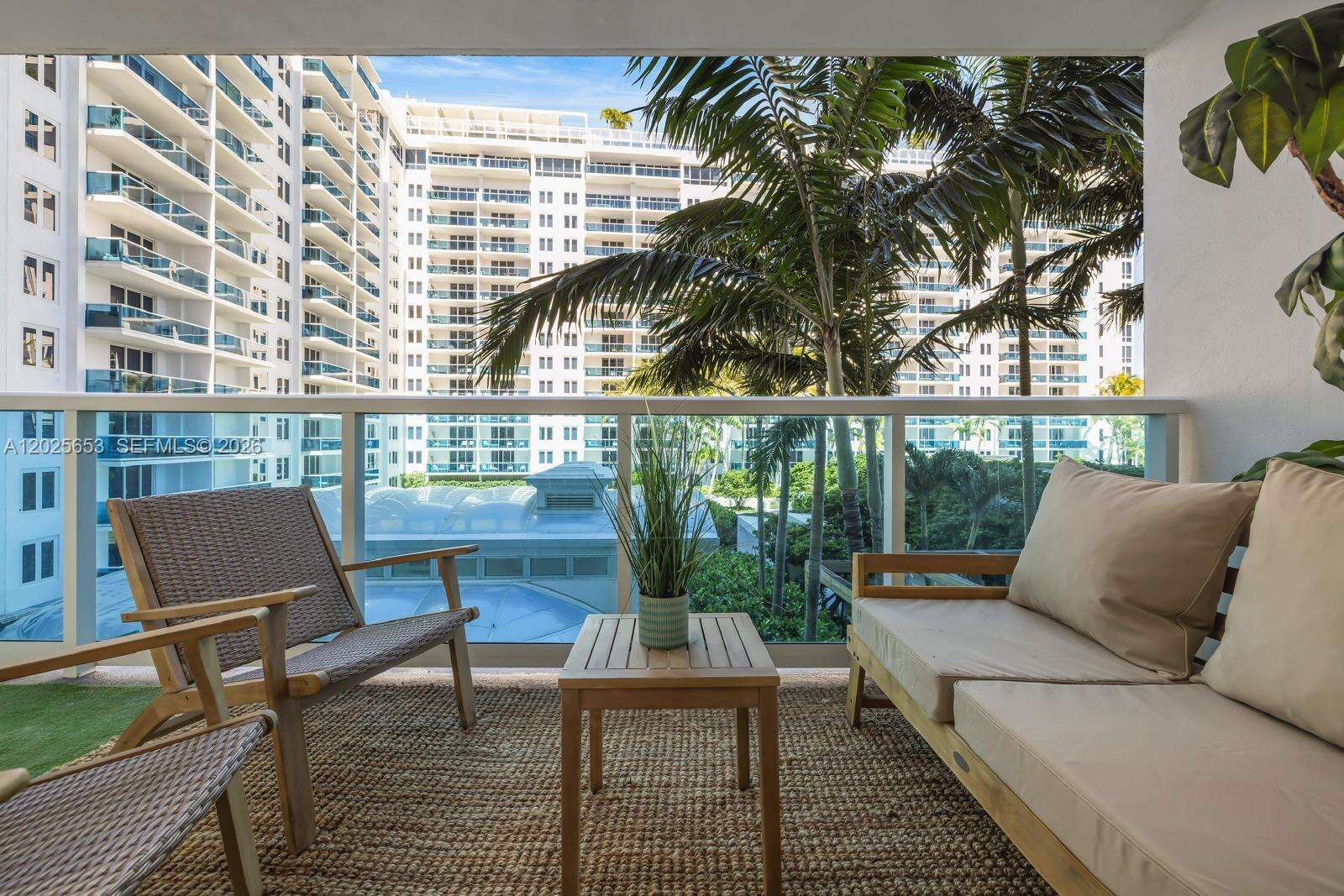 Roney Palace at 2301 Collins Ave, Miami Beach, FL 33139 - Out Of market photo 42