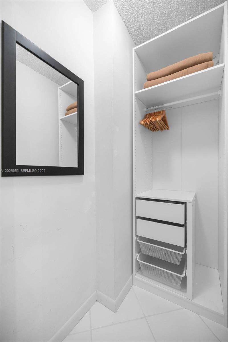 Roney Palace at 2301 Collins Ave, Miami Beach, FL 33139 - Out Of market photo 44