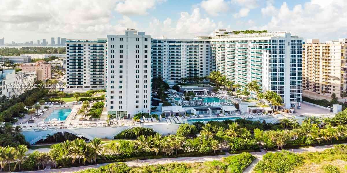 Roney Palace at 2301 Collins Ave, Miami Beach, FL 33139 - Out Of market photo 46