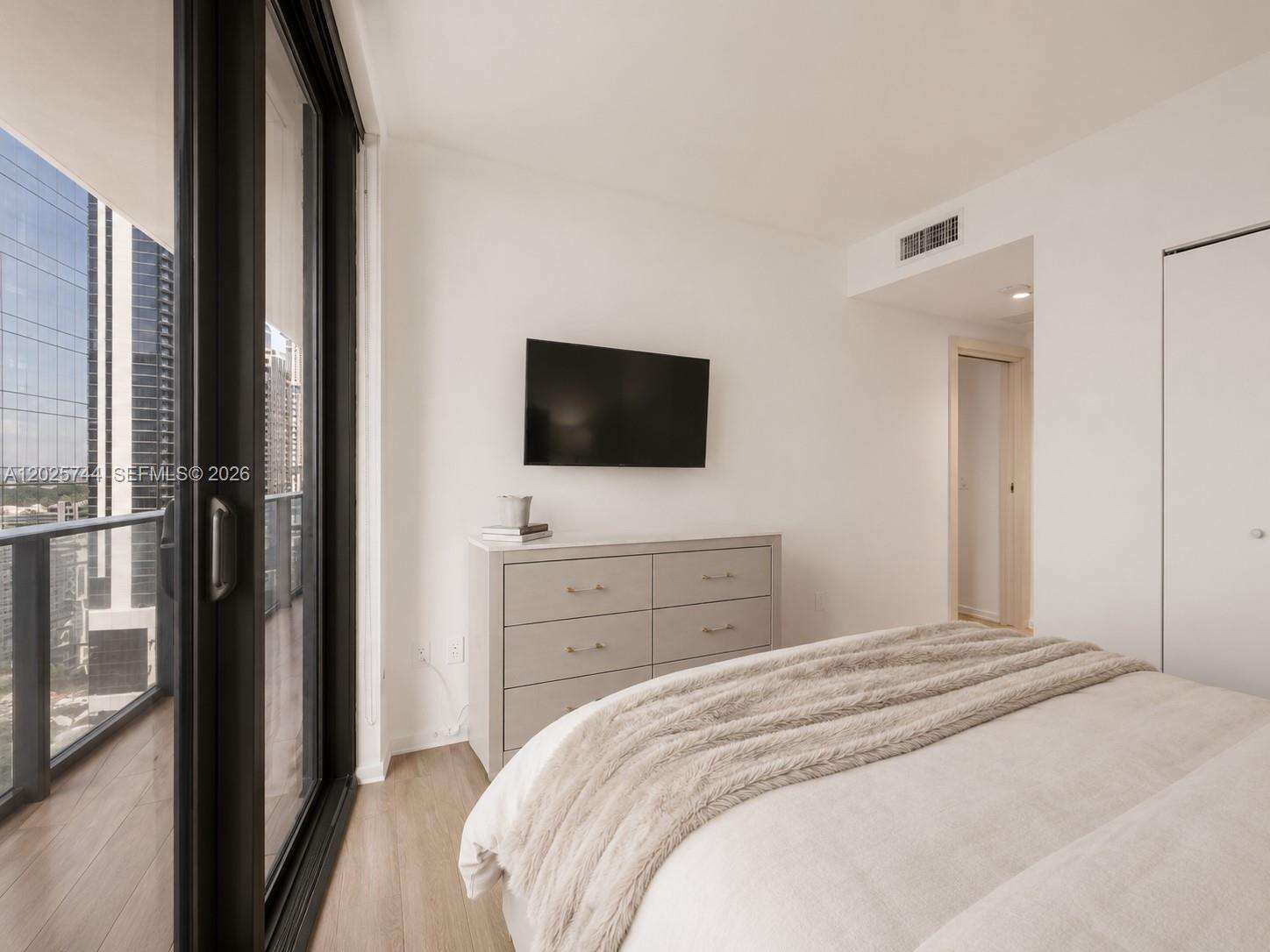 Sls Lux at 801 Miami Ave, Miami, FL 33130 - For Rent photo 14