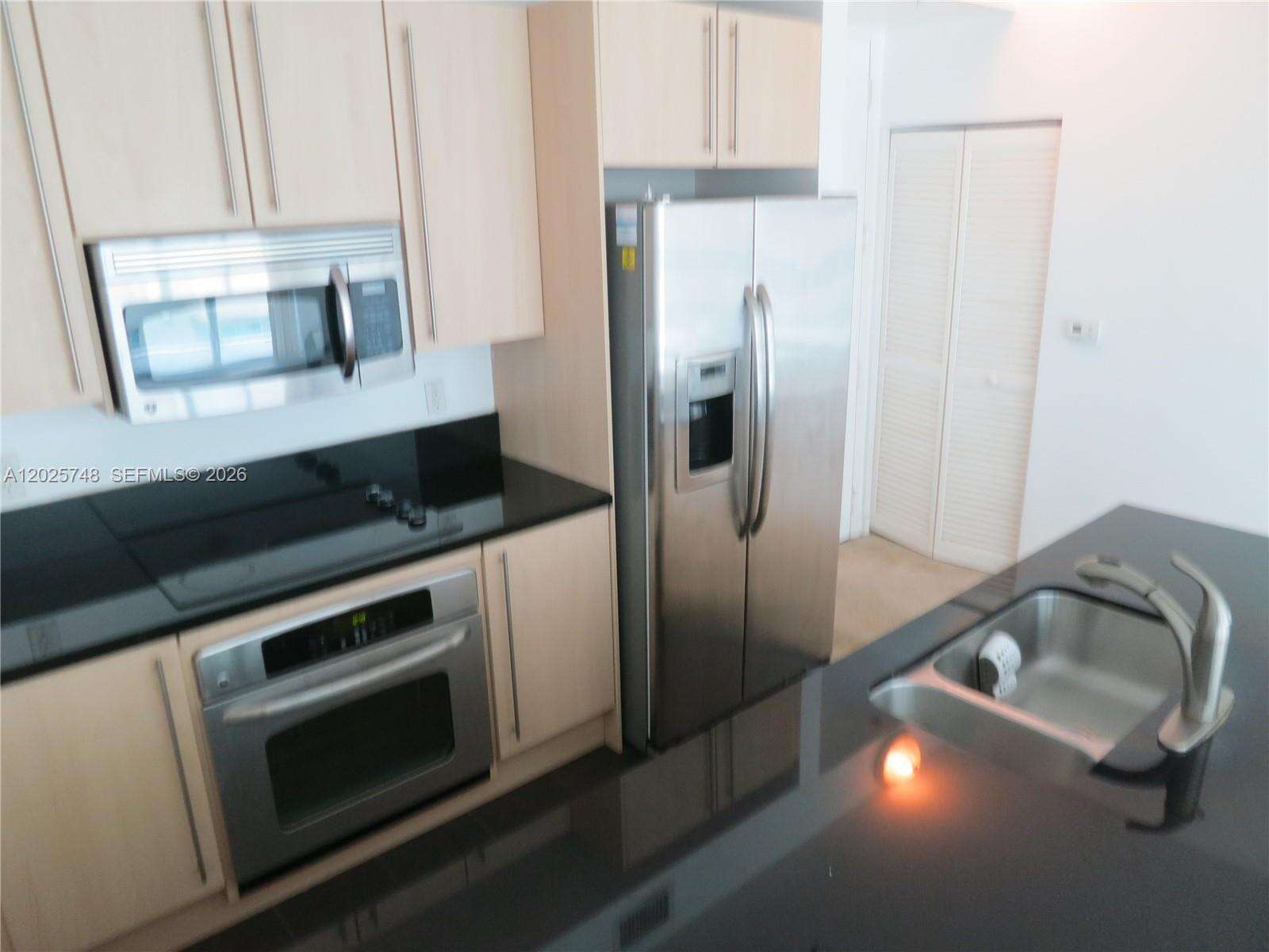 Axis On Brickell at 1111 1 Ave, Miami, FL 33130 - For Rent photo 6