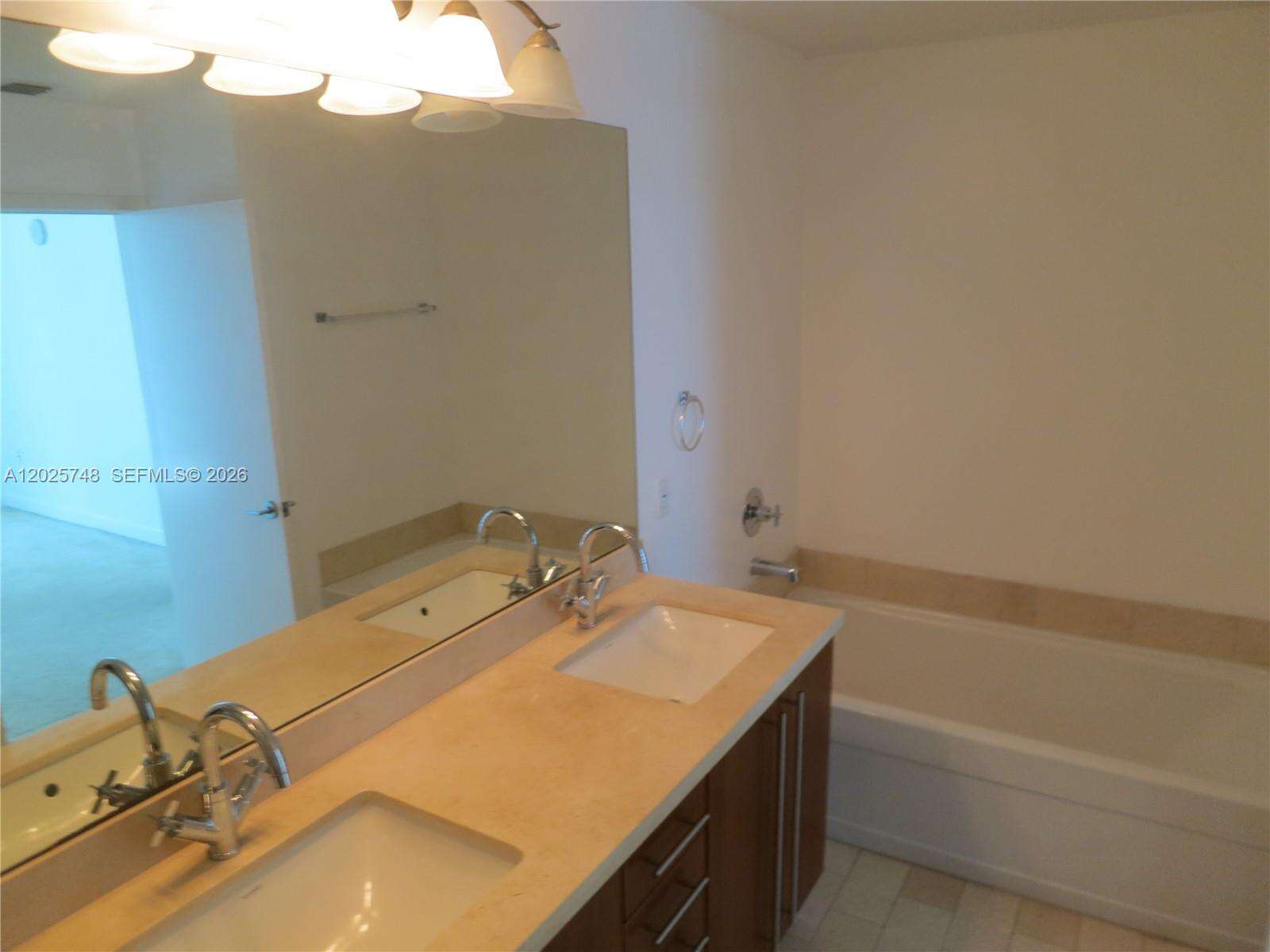 Axis On Brickell at 1111 1 Ave, Miami, FL 33130 - For Rent photo 10