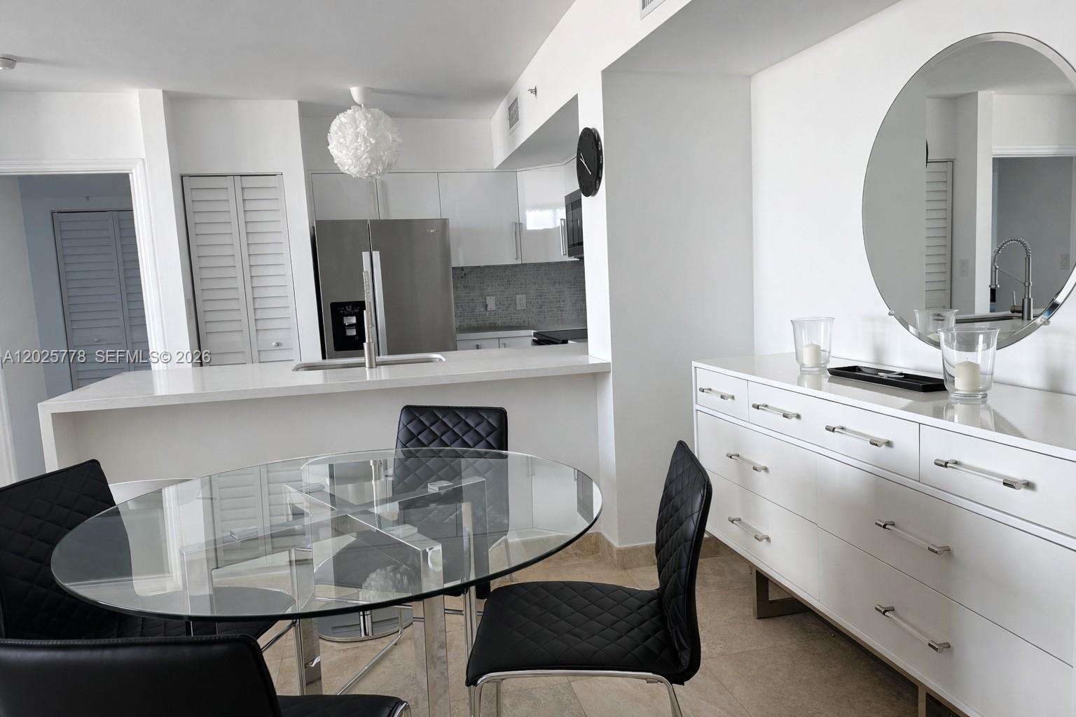 Yacht Club At Portofino at 90 Alton Rd, Miami Beach, FL 33139 - For Rent photo 7