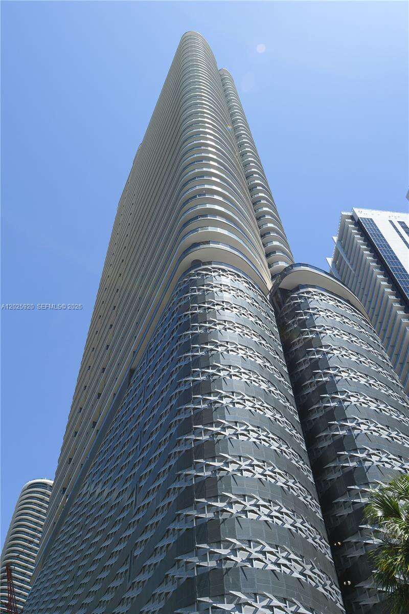 Brickell Flatiron at 1000 Brickell, Miami, FL 33131 - For Rent photo 1