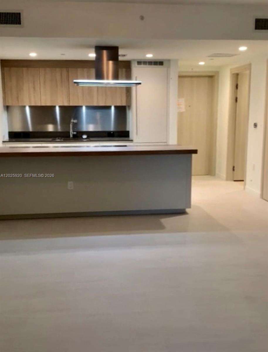 Brickell Flatiron at 1000 Brickell, Miami, FL 33131 - For Rent photo 21