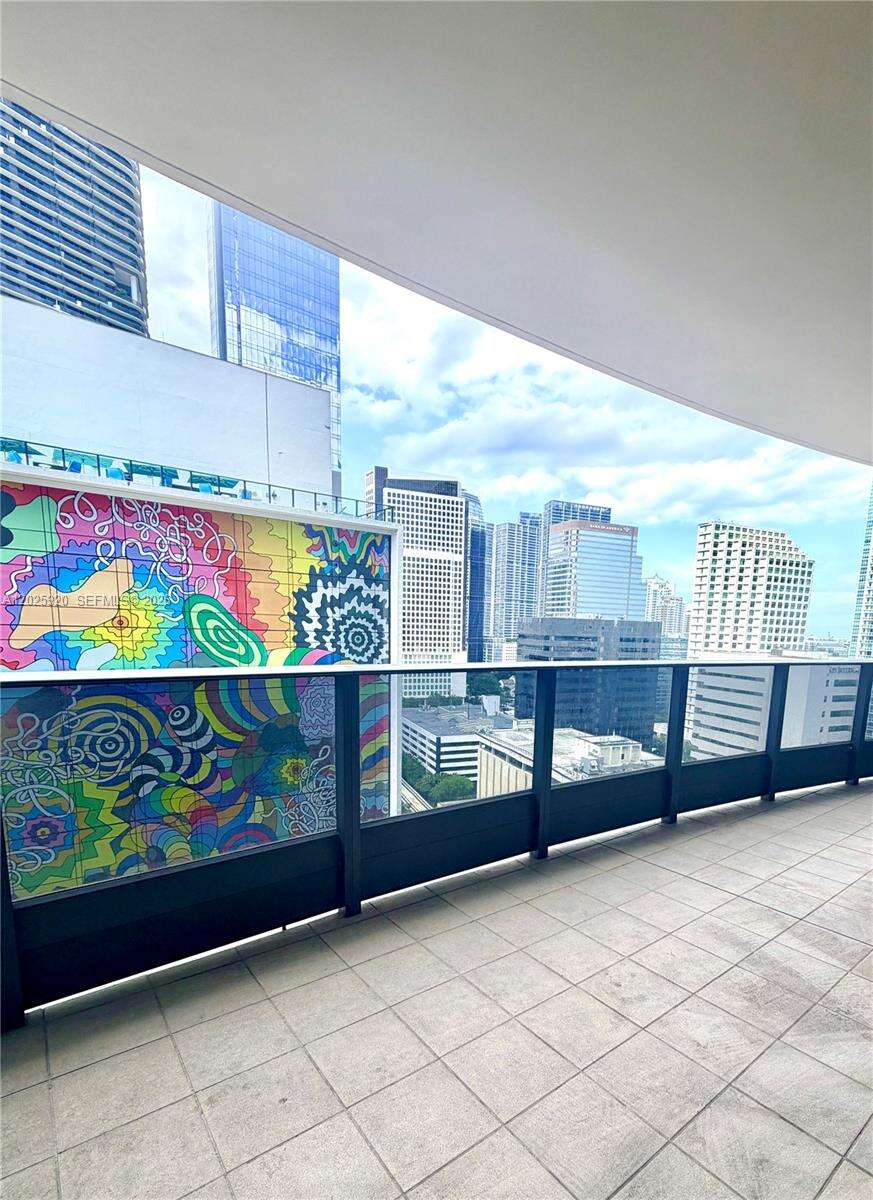 Brickell Flatiron at 1000 Brickell, Miami, FL 33131 - For Rent photo 27