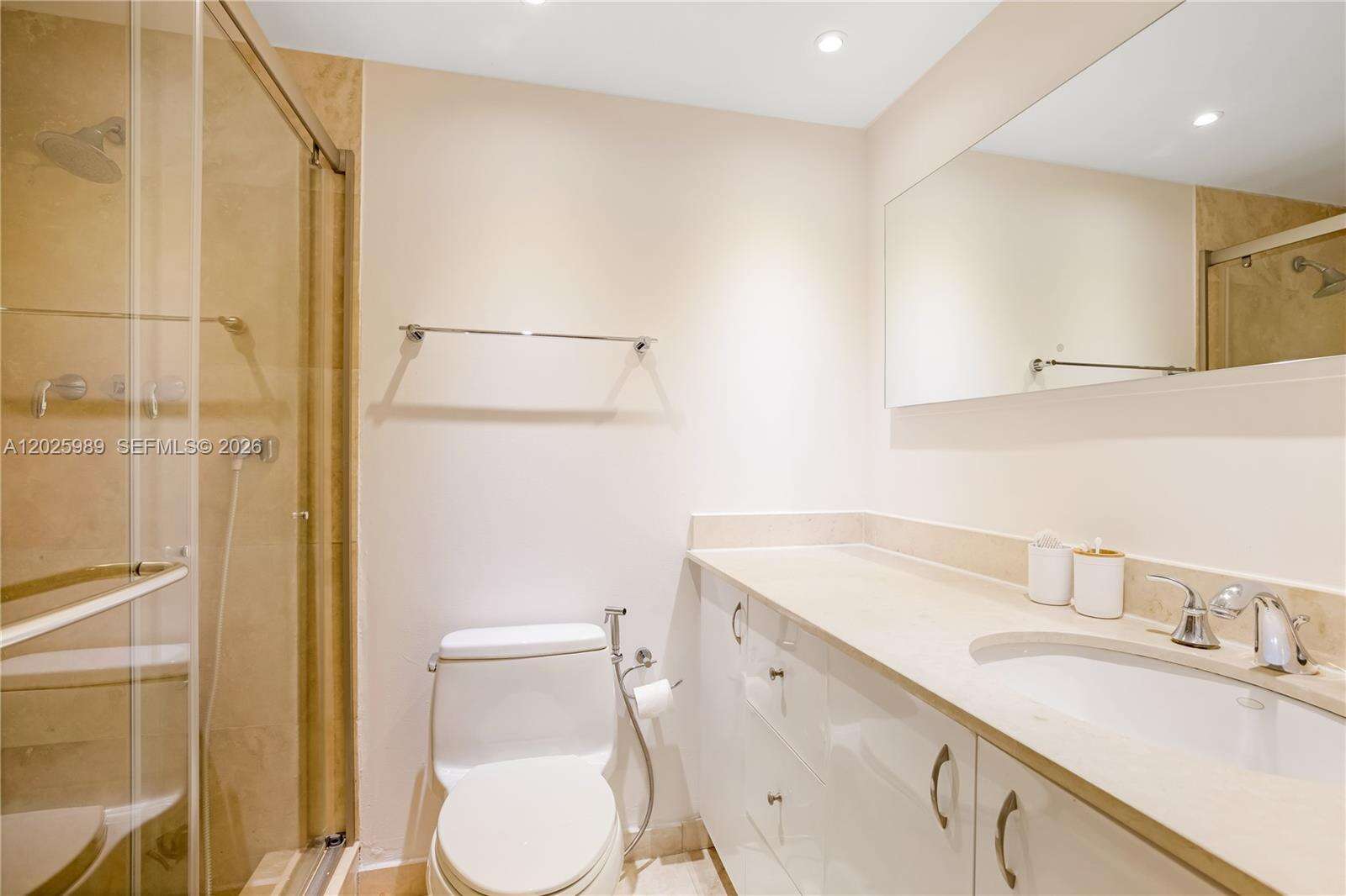 Courvoisier Courts at 701 Brickell Key Blvd, Miami, FL 33131 - For Rent photo 13