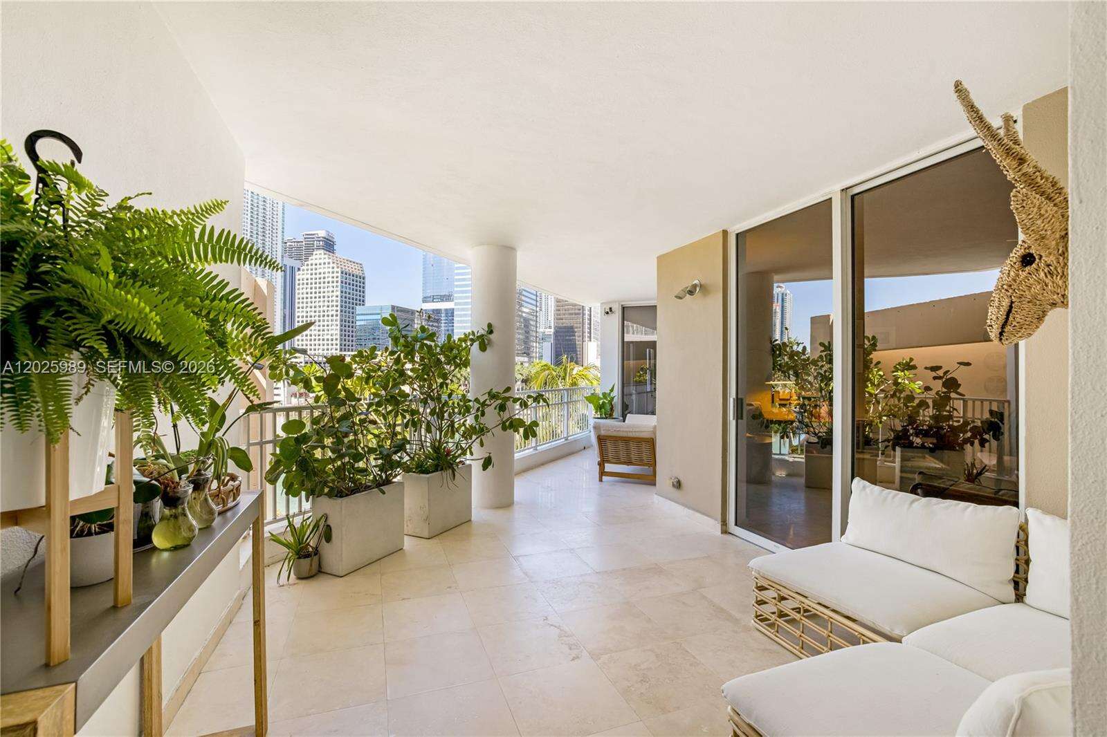 Courvoisier Courts at 701 Brickell Key Blvd, Miami, FL 33131 - For Rent photo 18