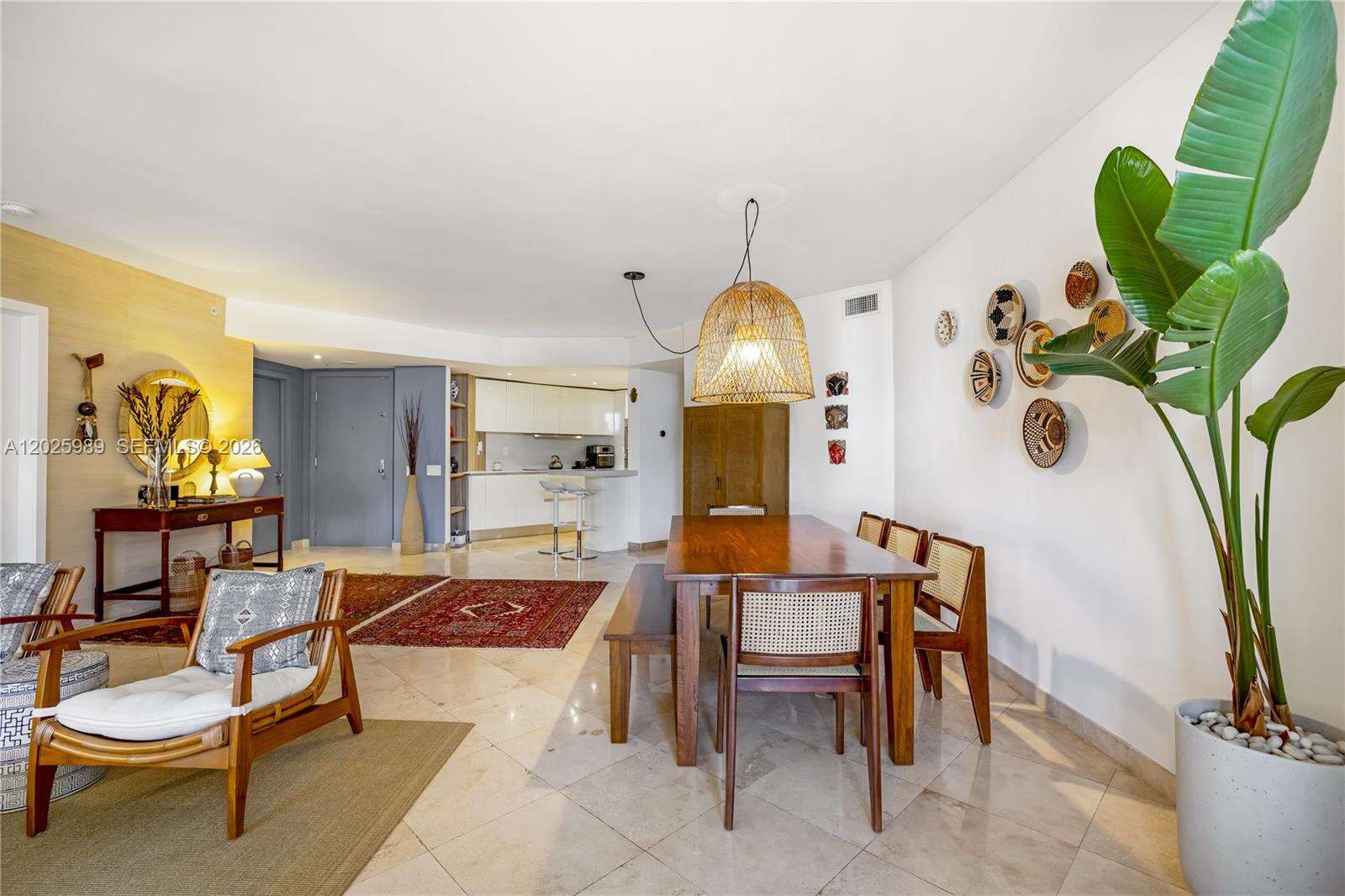 Courvoisier Courts at 701 Brickell Key Blvd, Miami, FL 33131 - For Rent photo 5