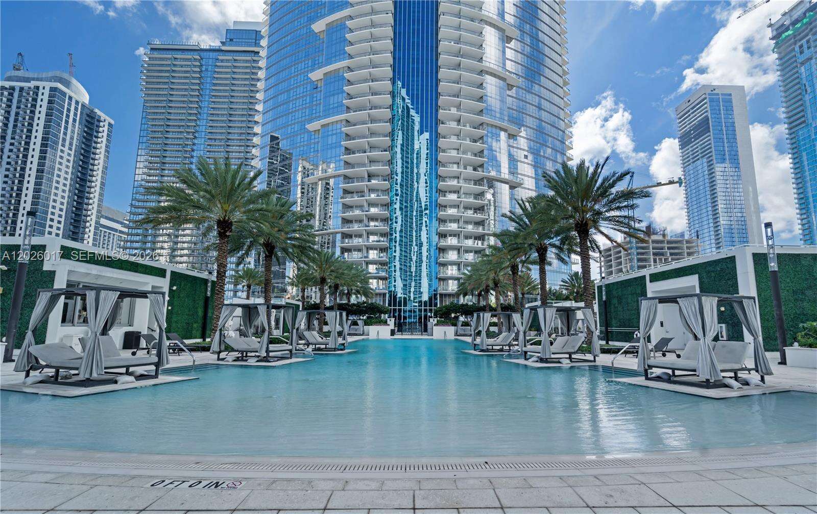 Paramount Miami Worldcenter at 851 1 Ave, Miami, FL 33132 - For Rent photo 119