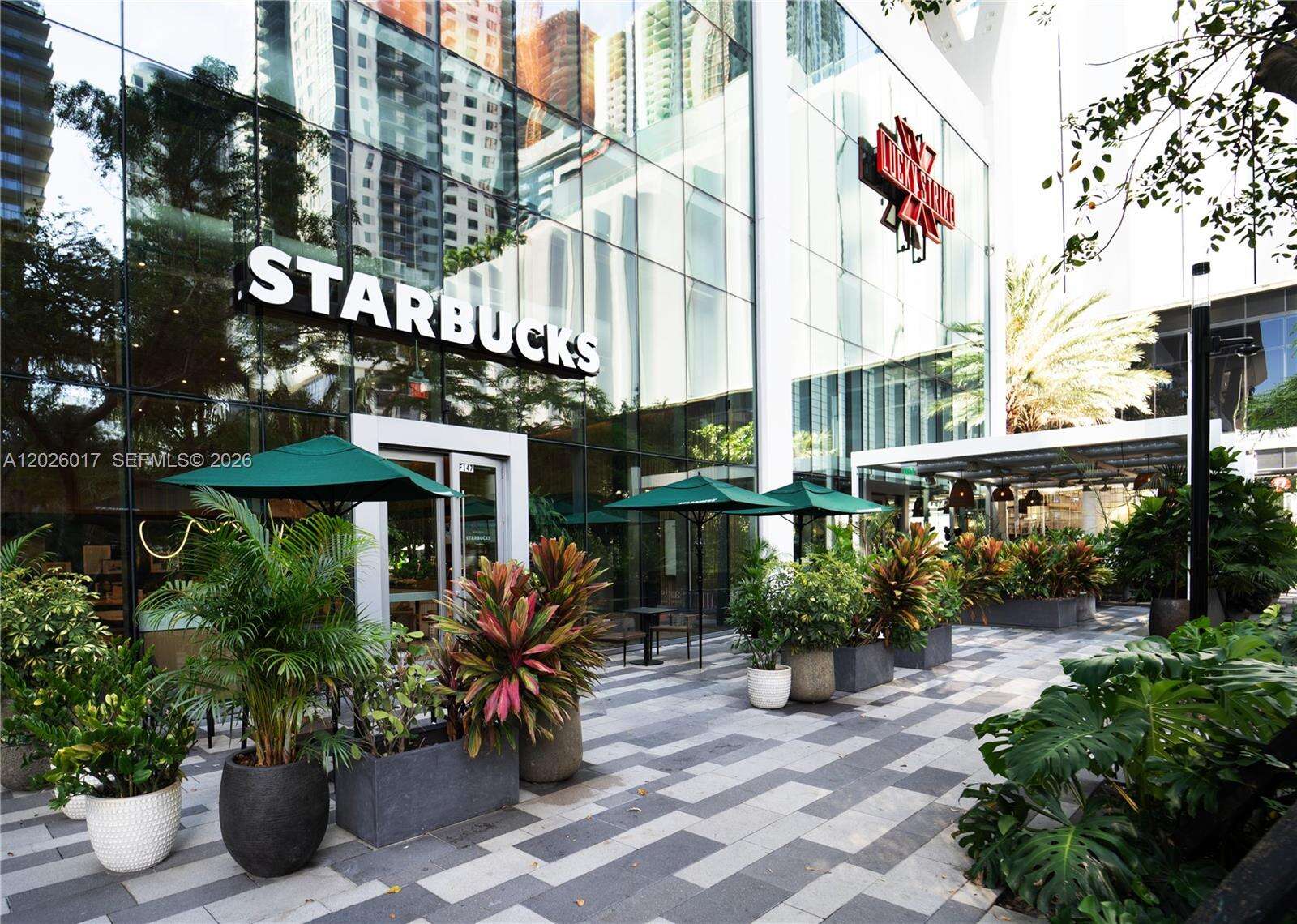 Paramount Miami Worldcenter at 851 1 Ave, Miami, FL 33132 - For Rent photo 140