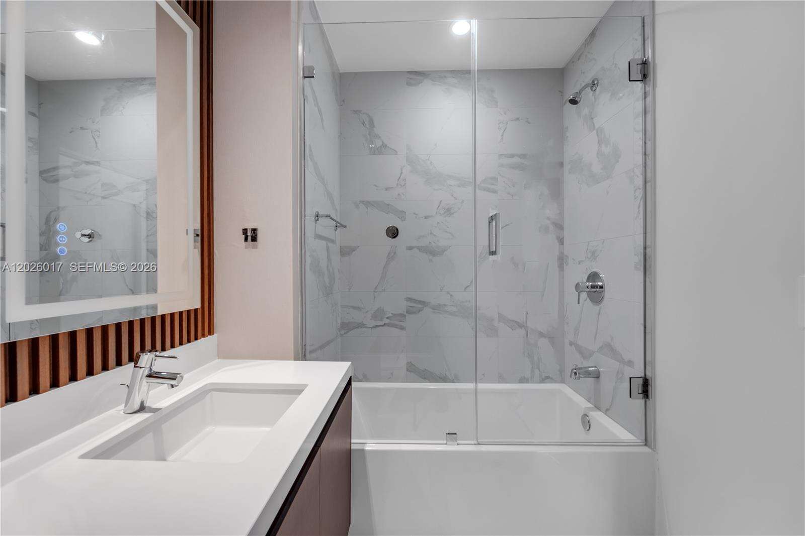 Paramount Miami Worldcenter at 851 1 Ave, Miami, FL 33132 - For Rent photo 15