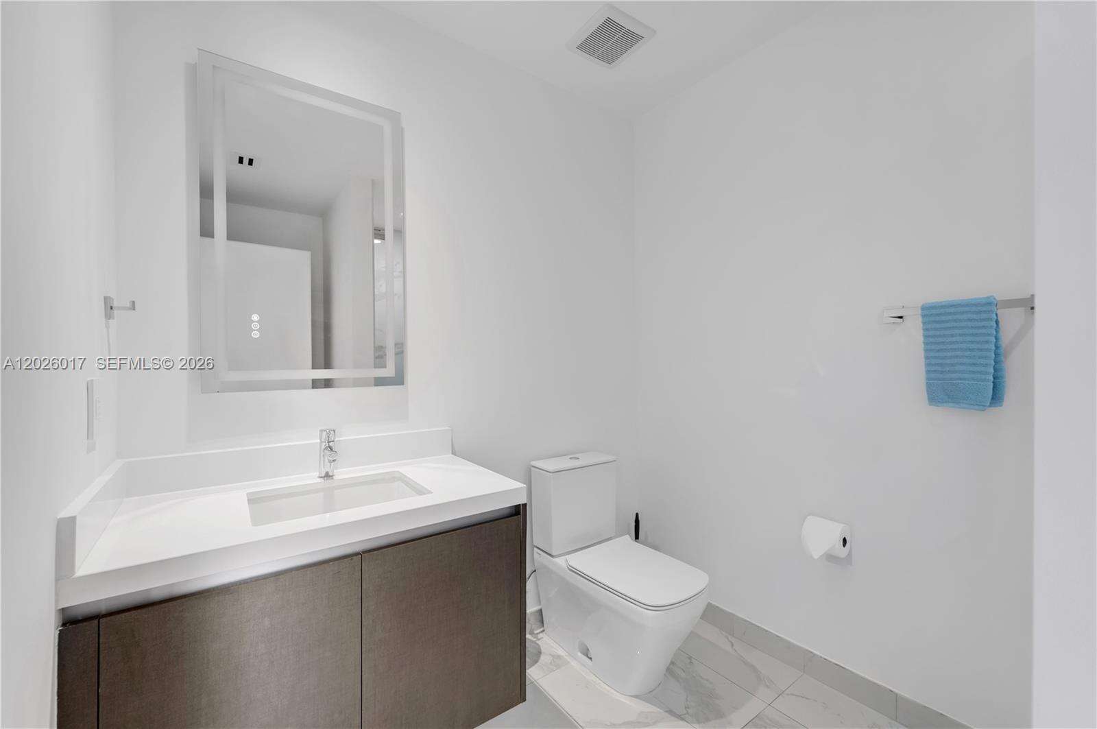 Paramount Miami Worldcenter at 851 1 Ave, Miami, FL 33132 - For Rent photo 23