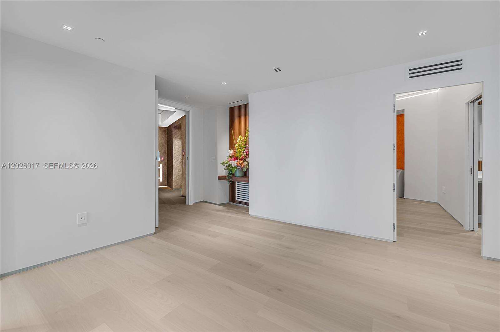 Paramount Miami Worldcenter at 851 1 Ave, Miami, FL 33132 - For Rent photo 29