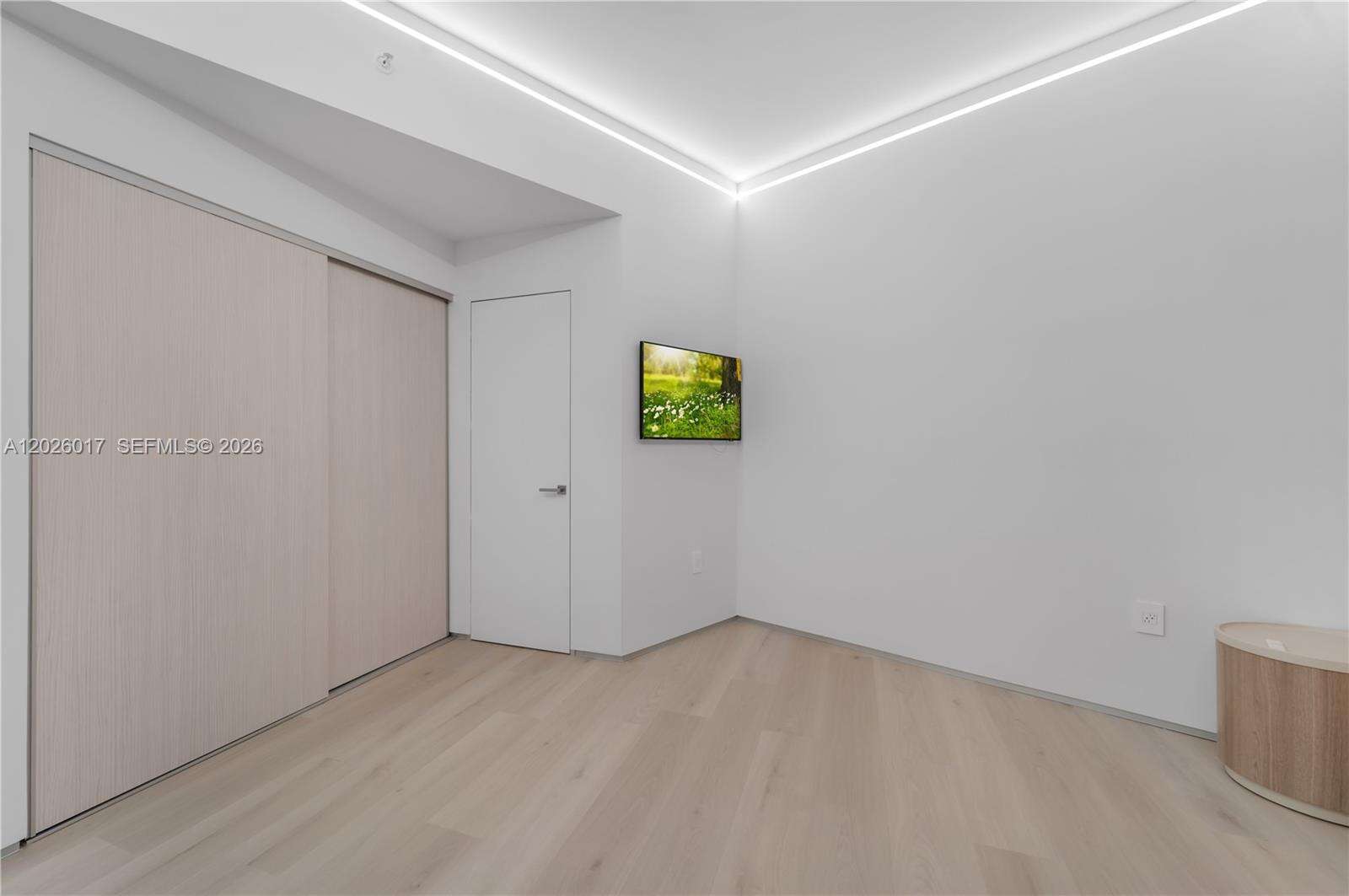 Paramount Miami Worldcenter at 851 1 Ave, Miami, FL 33132 - For Rent photo 33