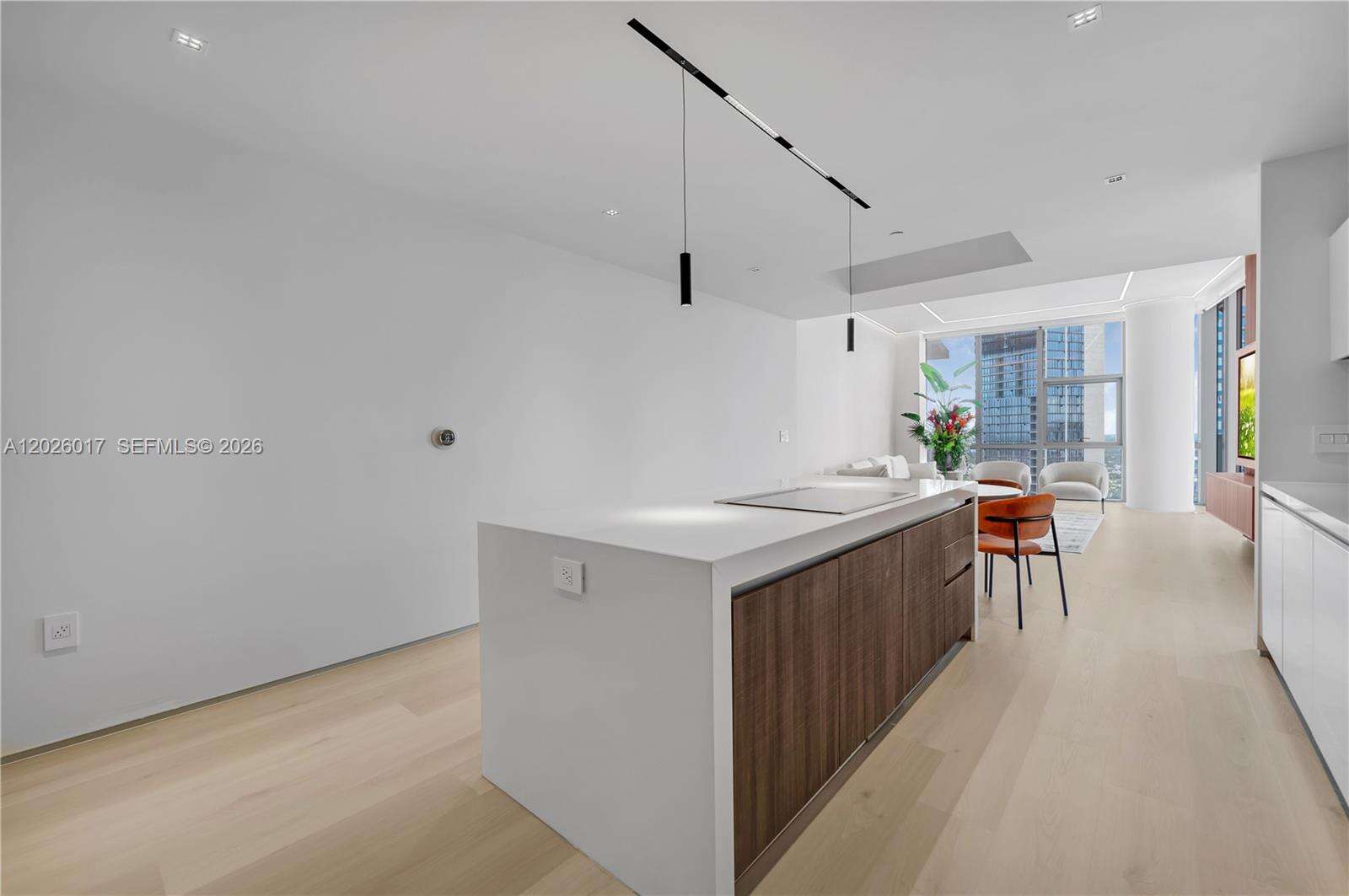Paramount Miami Worldcenter at 851 1 Ave, Miami, FL 33132 - For Rent photo 44