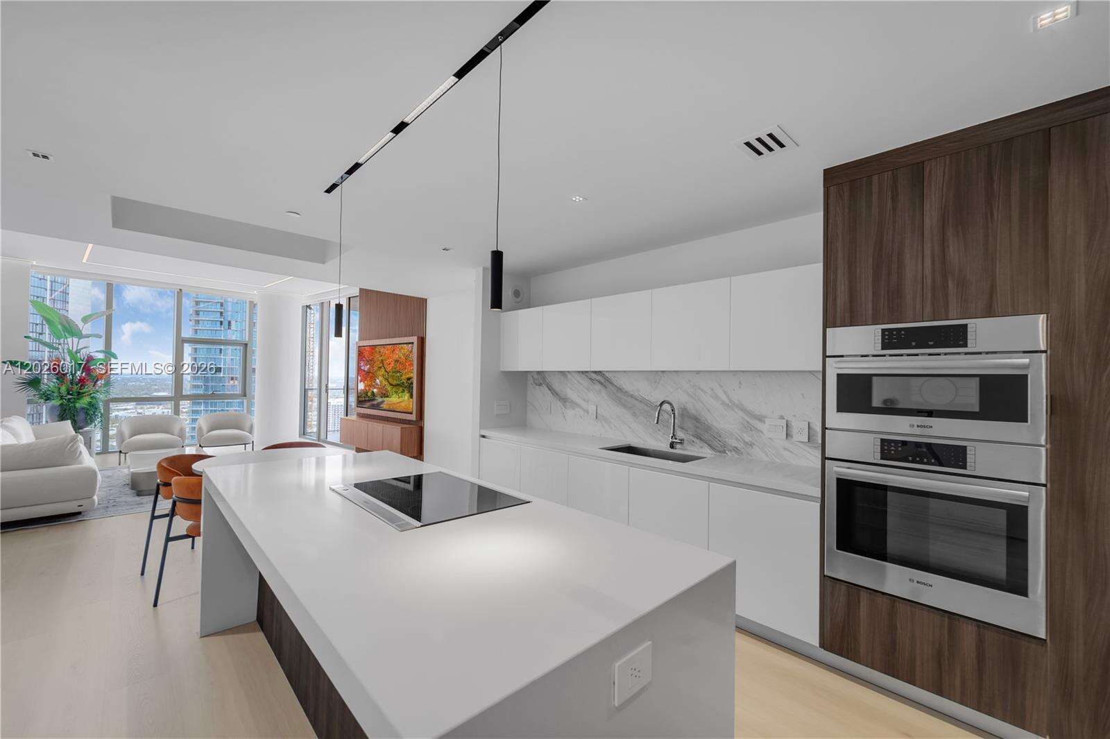 Paramount Miami Worldcenter at 851 1 Ave, Miami, FL 33132 - For Rent photo 48