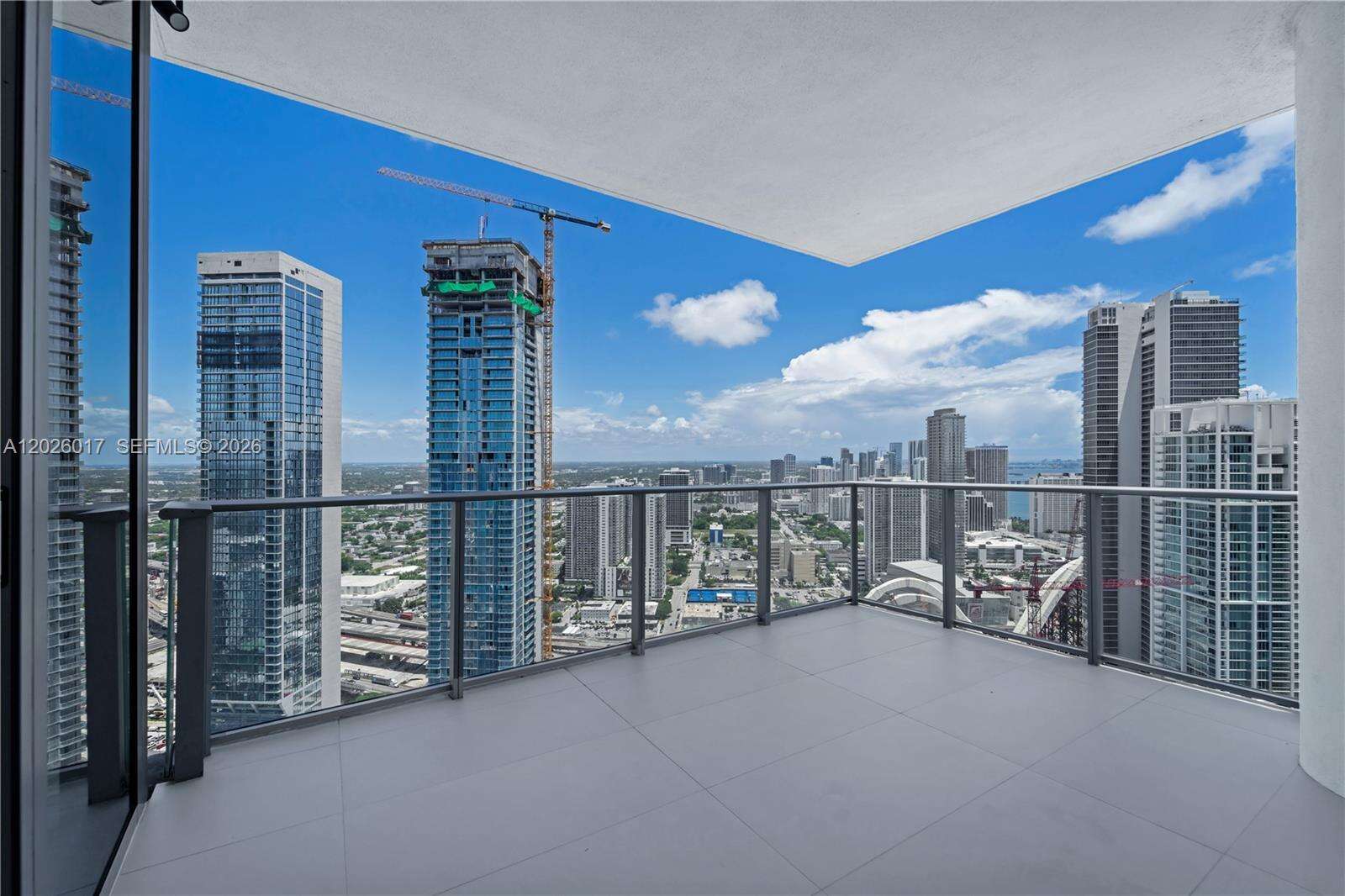Paramount Miami Worldcenter at 851 1 Ave, Miami, FL 33132 - For Rent photo 58