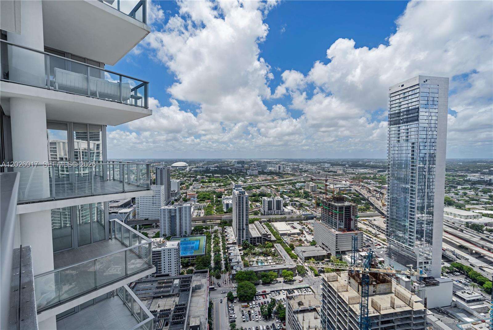 Paramount Miami Worldcenter at 851 1 Ave, Miami, FL 33132 - For Rent photo 67