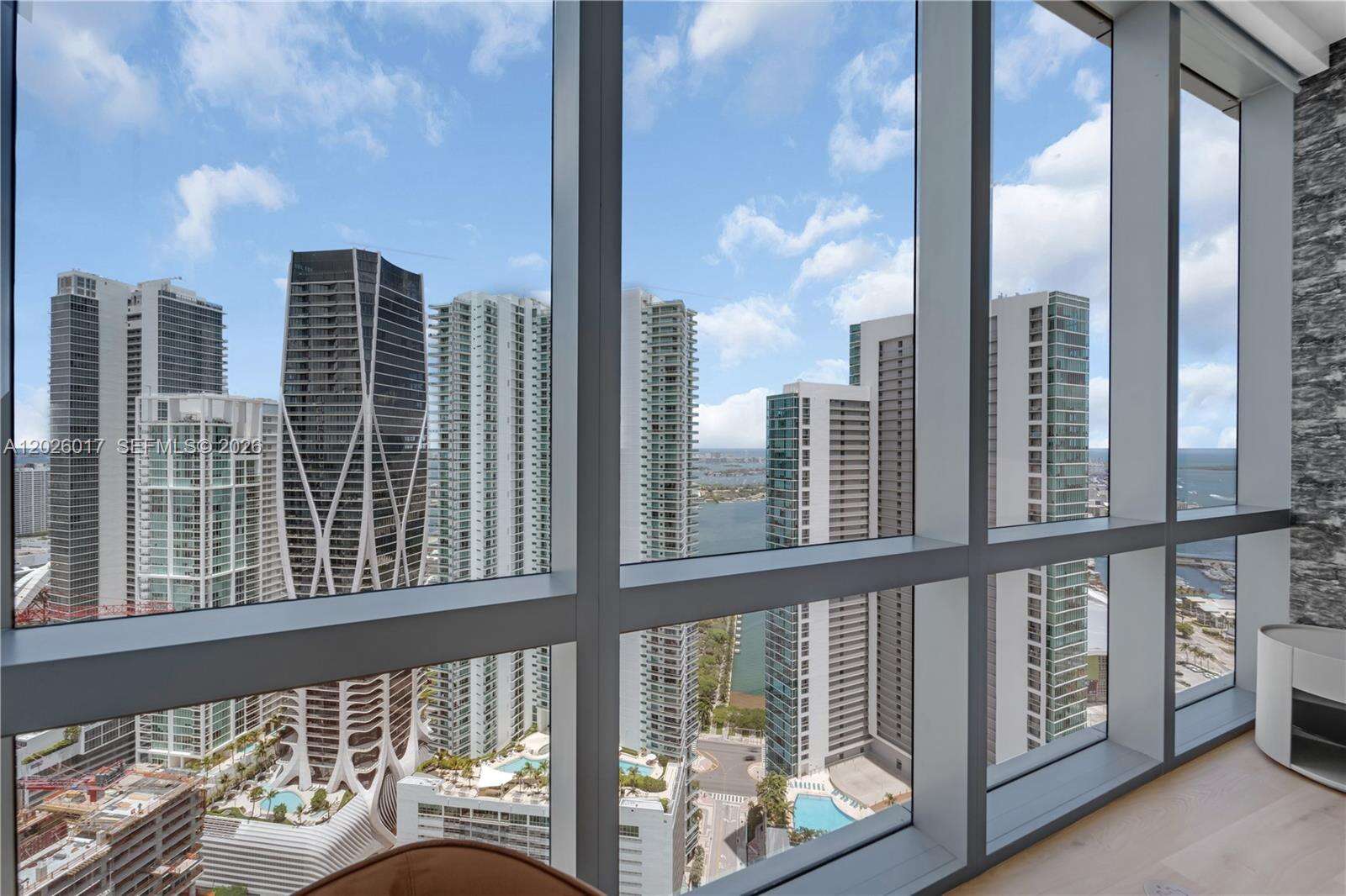 Paramount Miami Worldcenter at 851 1 Ave, Miami, FL 33132 - For Rent photo 69